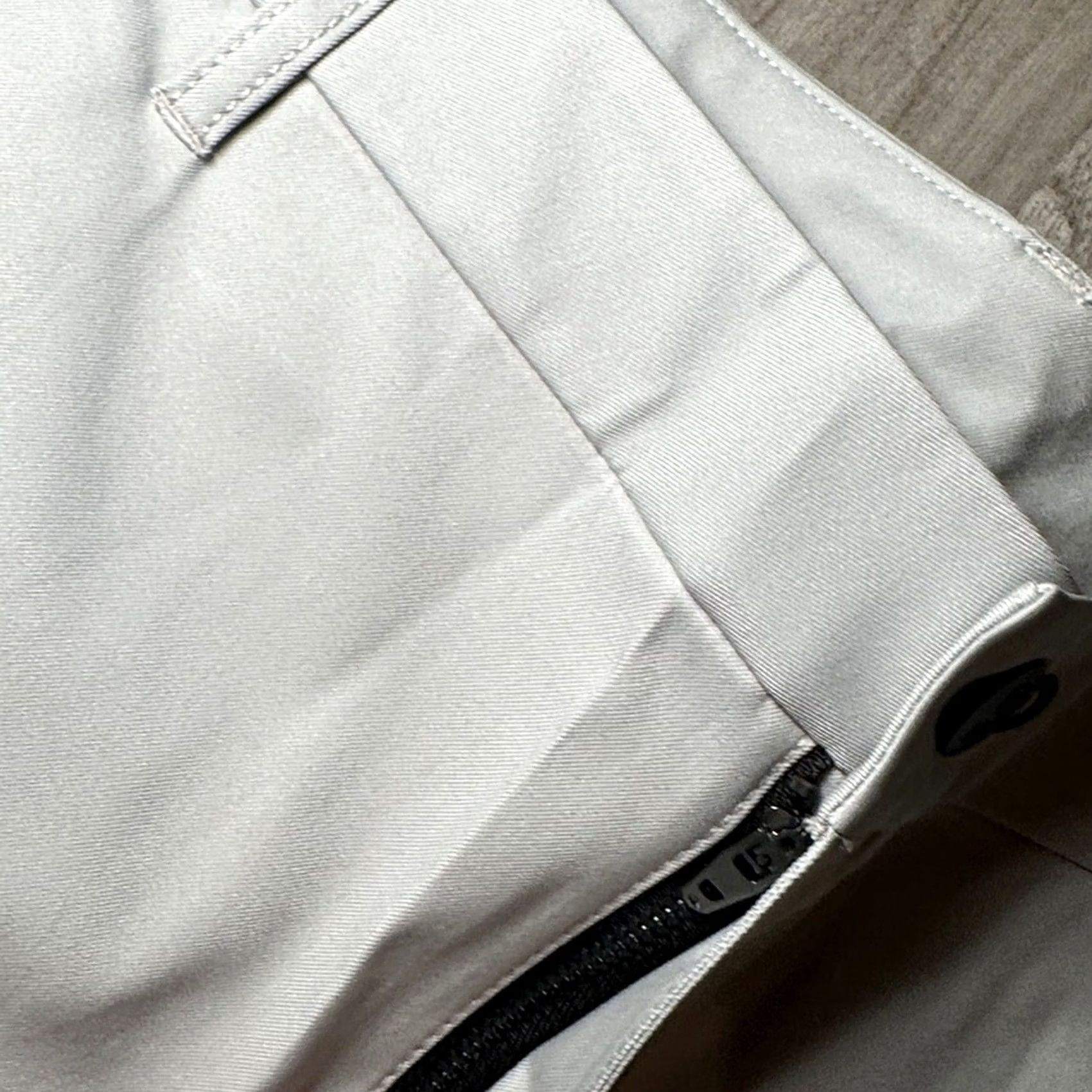 Vintage Public Rec Fog Workday 2.0 Performance Shorts Men 42 Regular Gray Chino 8in Inseam MS9857 Size US 42 / EU 58 - 5 Thumbnail