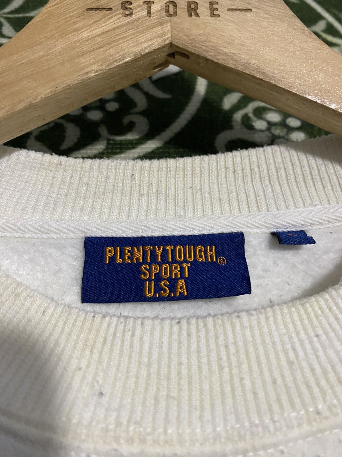 Vintage Vintage Plenty Tough Sport Usa Sweatshirt Pullover Biglogo Size US L / EU 52-54 / 3 - 4 Thumbnail