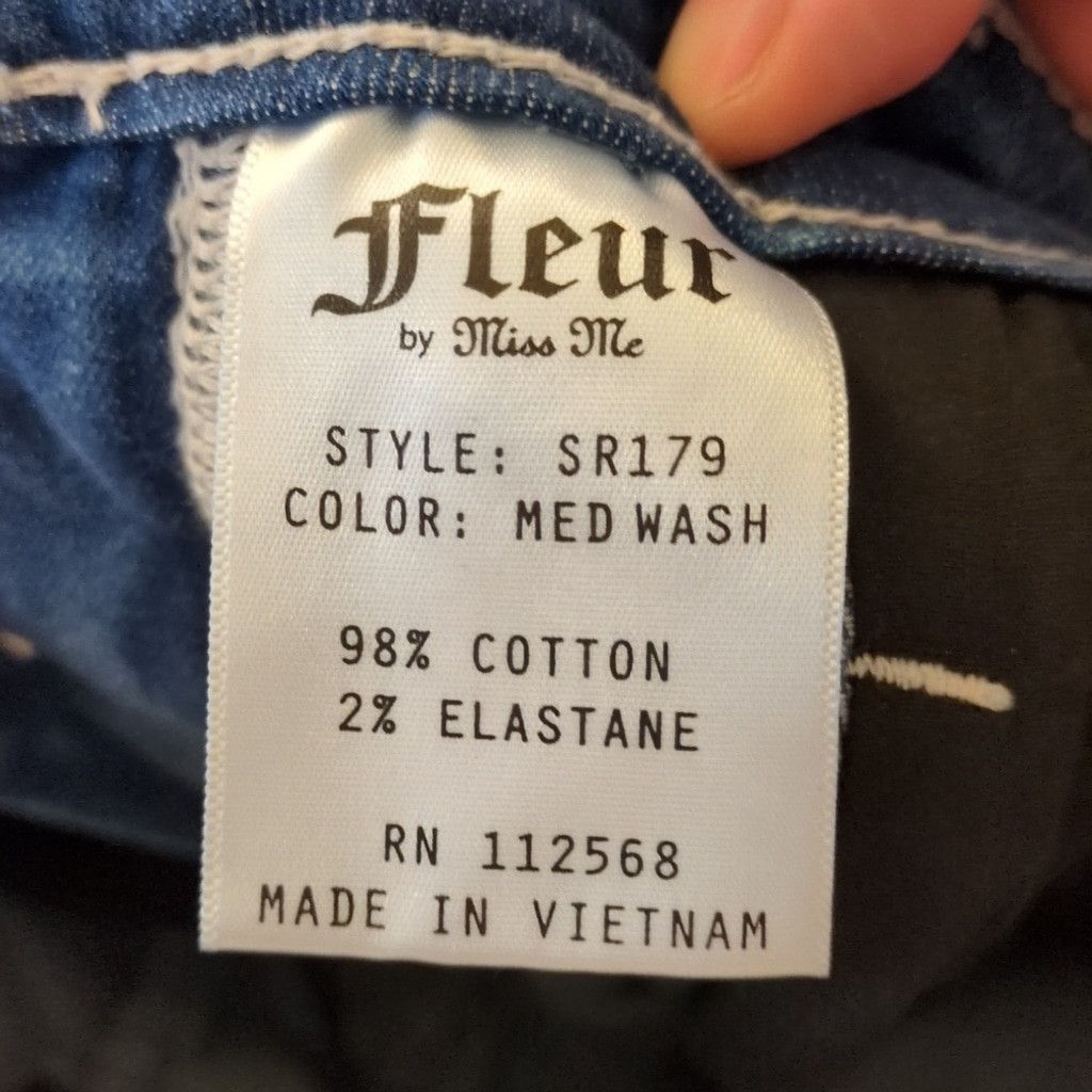 Miss Me Fleur By Miss Me Boot Jeans Size 28/6 Size 28" / US 6 / IT 42 - 6 Thumbnail