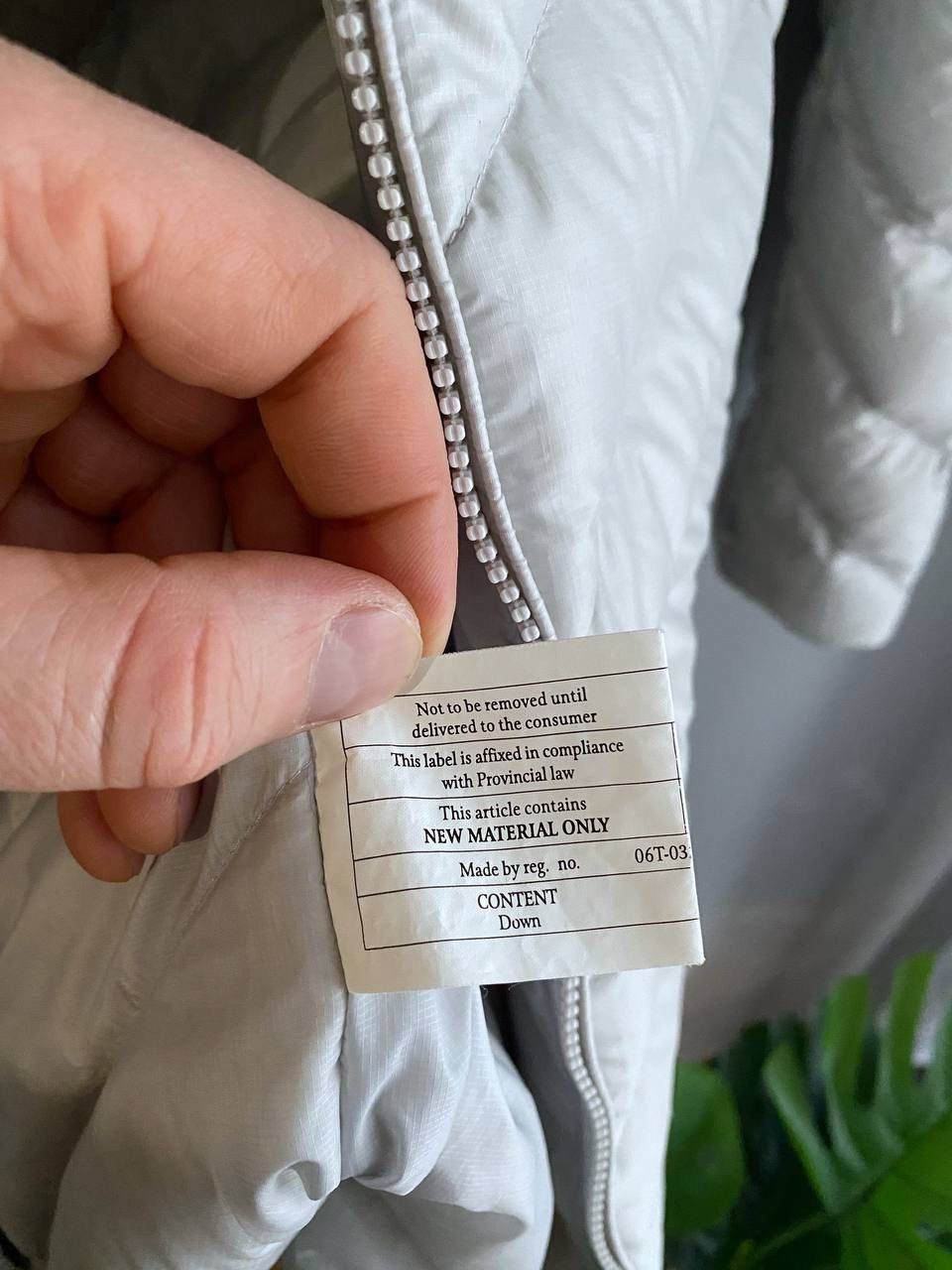 Patagonia Patagonia Down Women's Gray Puffer Jacket, Size XL Size XL / US 12-14 / IT 48-50 - 21 Thumbnail