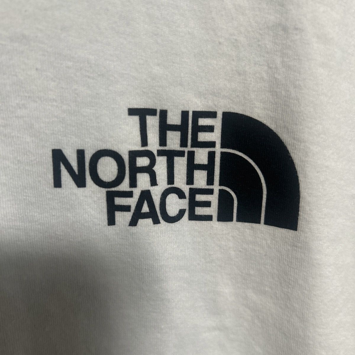 The North Face The North Face Men's Short Sleeve White T-shirt in size m Size US M / EU 48-50 / 2 - 4 Thumbnail