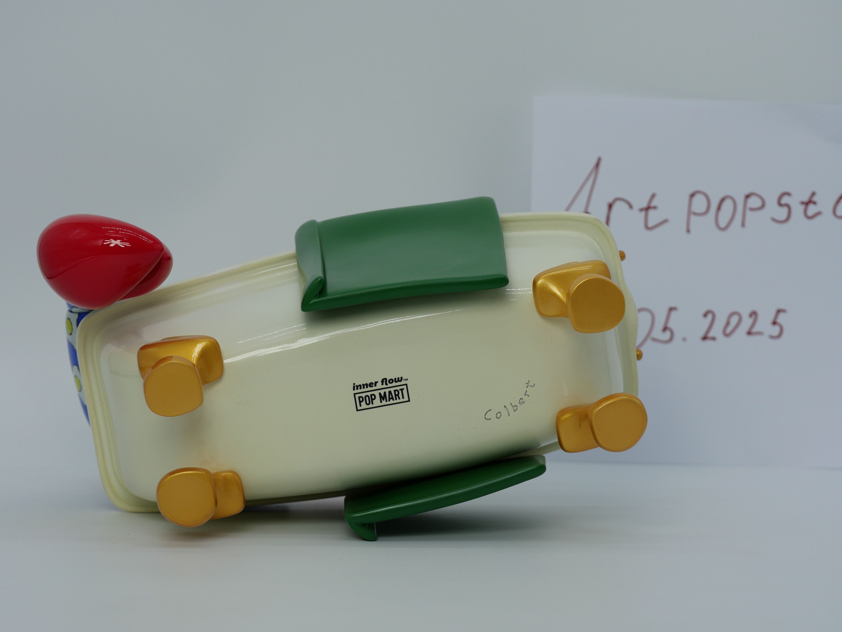 Other × POP MAGAZINE × POP MART PHILIP COLBERT Leisure Time-Lobster Bath Tub Figurine Size ONE SIZE - 4 Thumbnail