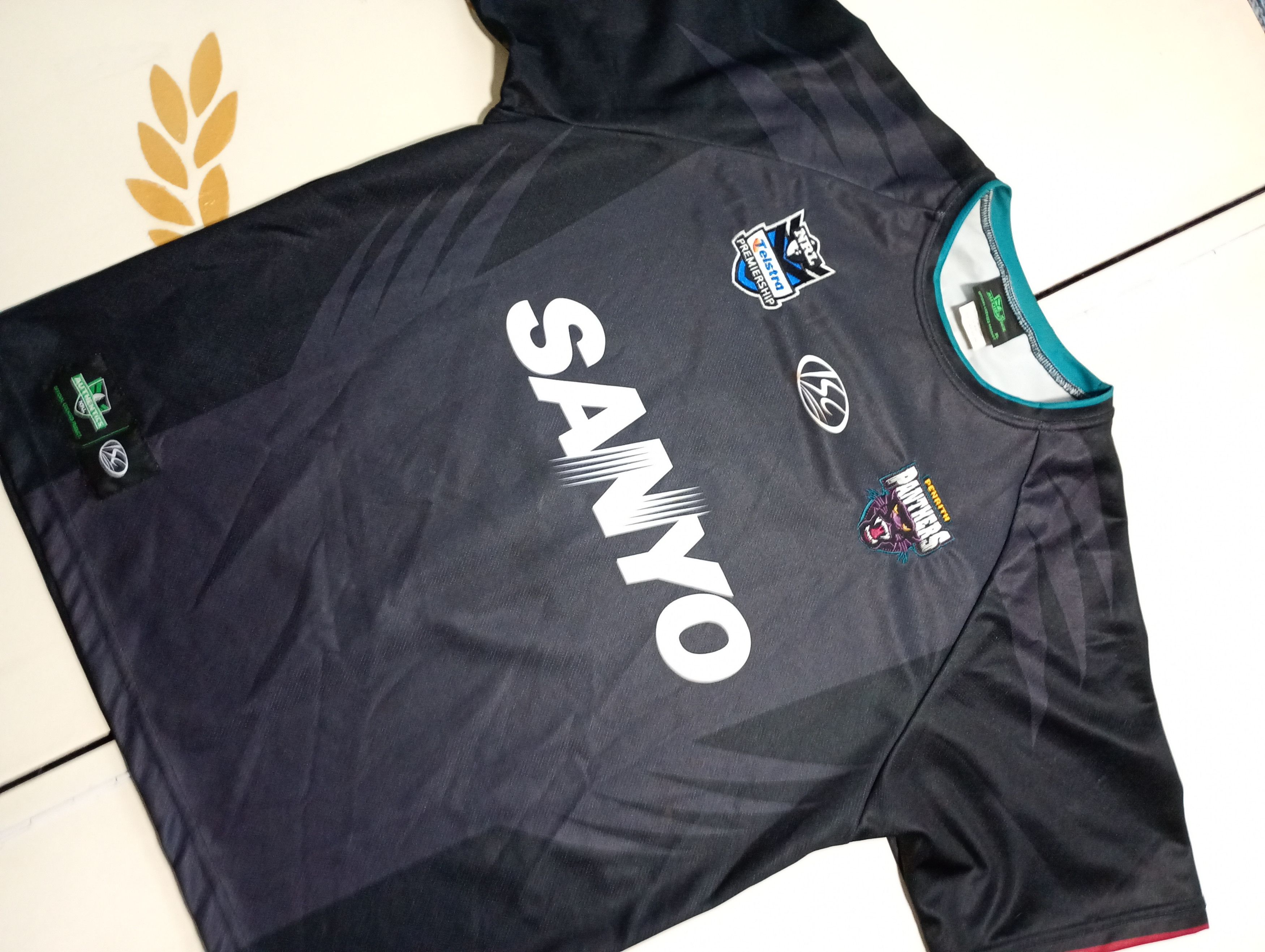 Vintage Penrith Panthers NRL Rugby Shirt 10 Tony Ferguson 2010 Size US XL / EU 56 / 4 - 6 Thumbnail