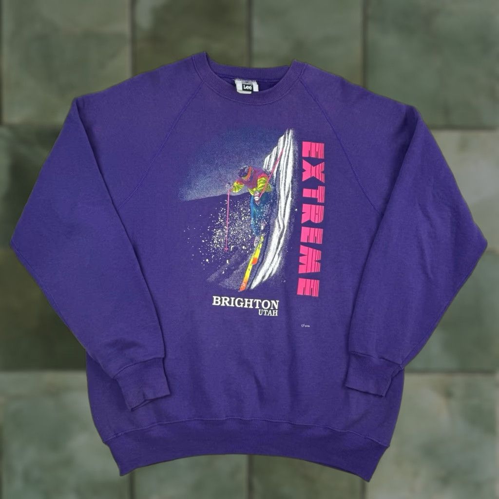 Lee VINTAGE Lee Ski Sweatshirt Adult XL Pullover Purple 90s Skiing Nature Outdoors Mens Size US XL / EU 56 / 4 - 1 Thumbnail