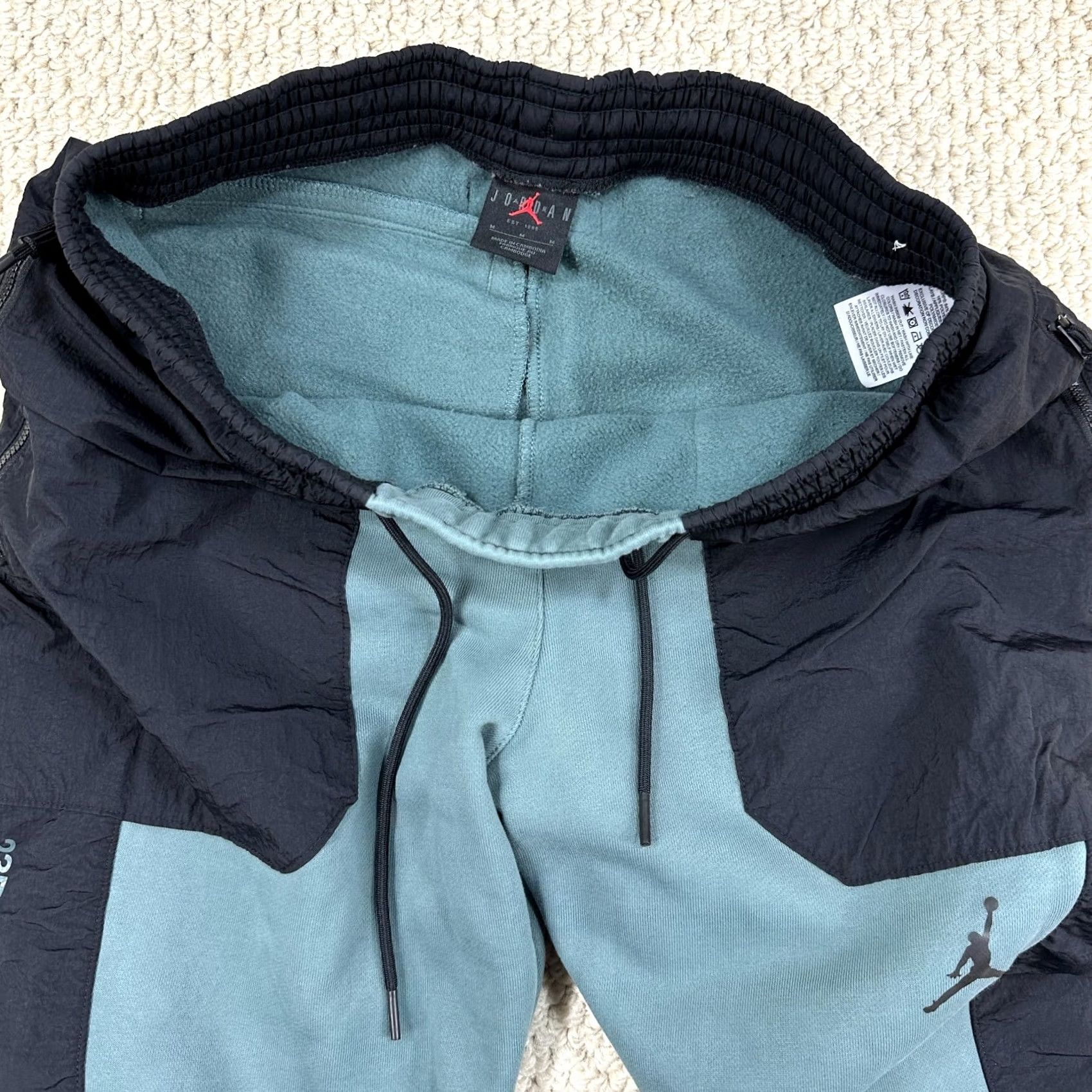Jordan Brand Nike Air Jordan 23 Engineered Fleece Jogger Mens M Black/Green Sweatpants - Classic - Athletic Wear - Slim Fit - M Size US 31 - 3 Thumbnail