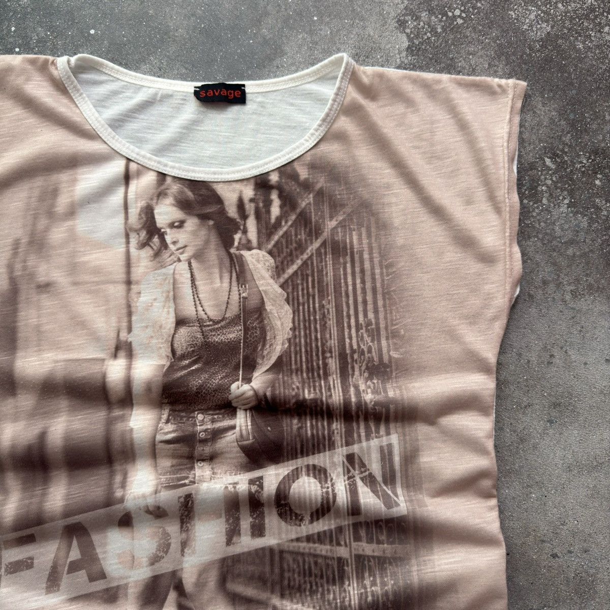20471120 × Japanese Brand × Vintage Super Sexy Vintage Y2K T-Shirt Size M / US 6-8 / IT 42-44 - 4 Thumbnail