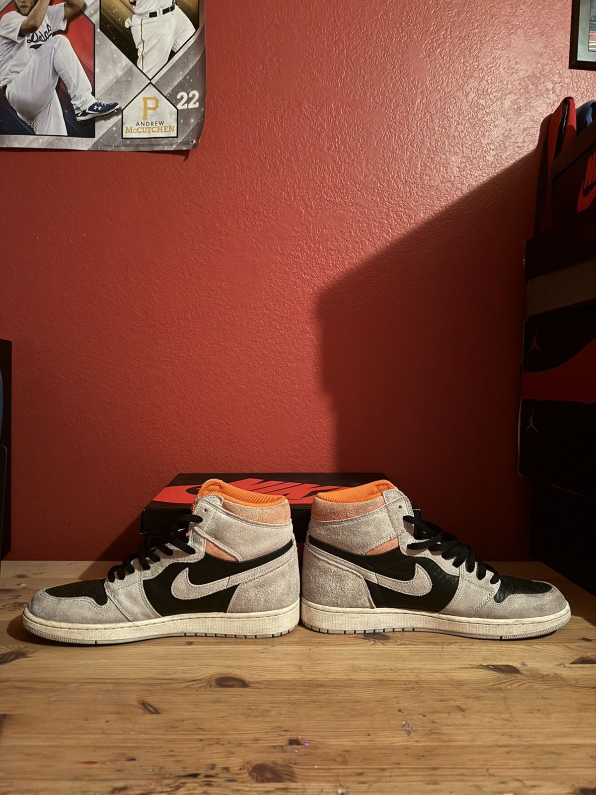 Jordan Brand jordan 1 retro high neutral grey Size US 13 / EU 46 - 2 Thumbnail