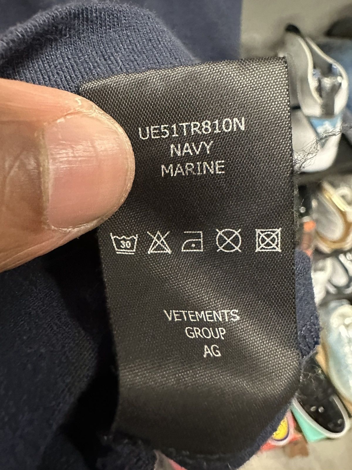 Vetements Vetements medium limited edition Size US M / EU 48-50 / 2 - 5 Thumbnail