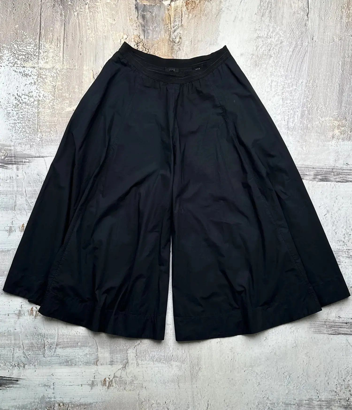 image of Vintage x Yohji Yamamoto Cos Parachute Pants Yohji Style in Black, Men's (Size 32)