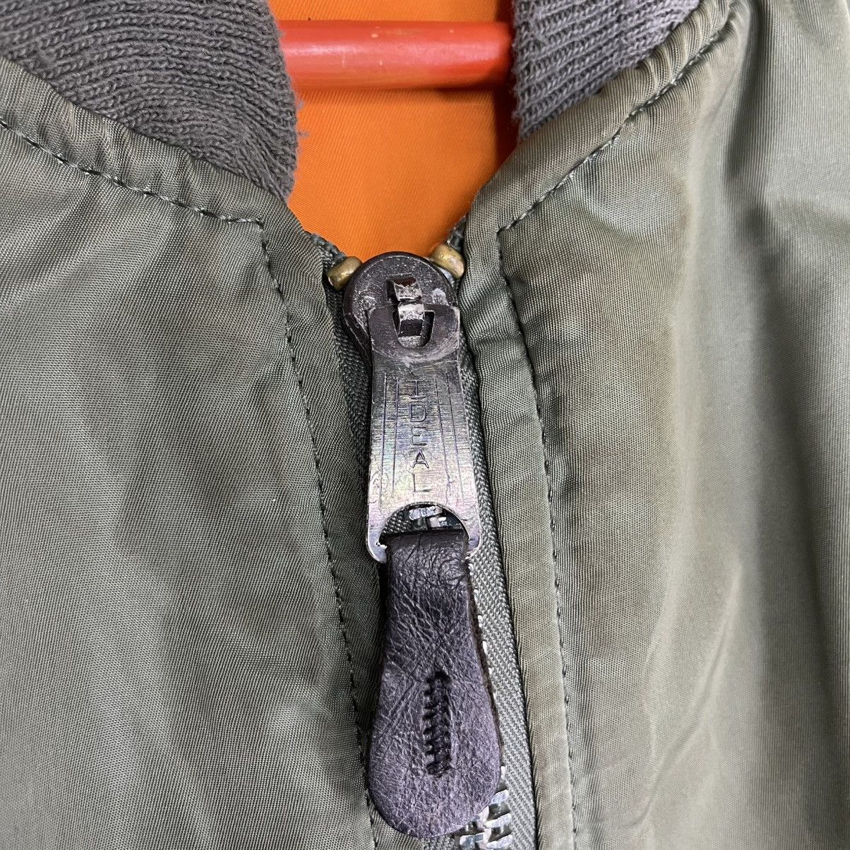 Alpha Industries 90s USA Alpha Industries Ma-1 Flight Jacket Reversible Size US XL / EU 56 / 4 - 7 Thumbnail