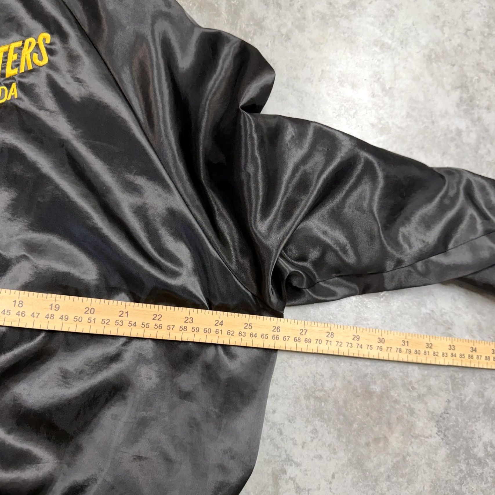 Vintage VINTAGE Sunshine Bassmasters Jacket Mens XL Black Bomber Insulated Fishing 80s Size US XL / EU 56 / 4 - 7 Thumbnail