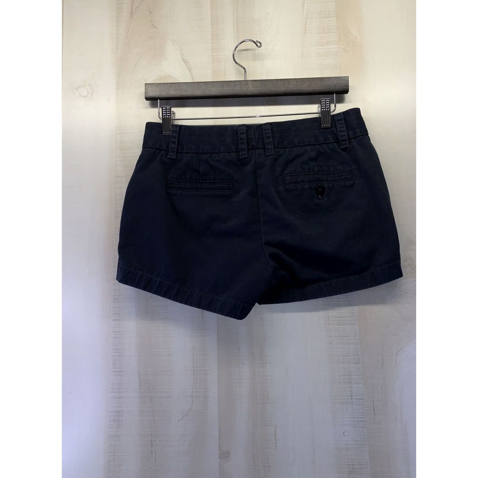J.Crew J.CREW Chino Shorts Women’s SZ 2 Weathered Blue Cotton Flat Front Casual, Travel, Walking, Beach, School (Inseam 3 in) Mens Womens Girls Boys Size 26" / US 2 / IT 38 - 6 Thumbnail