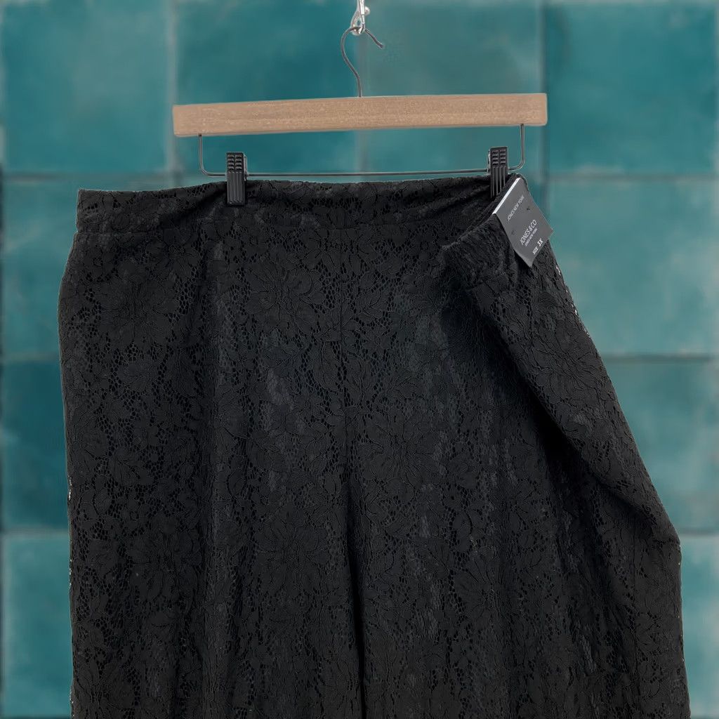 Jones New York Jones New York Pants Womens 3X Black Lace Wide Leg Lined Elastic Waist Career Size 40" / US 18 - 1 Thumbnail