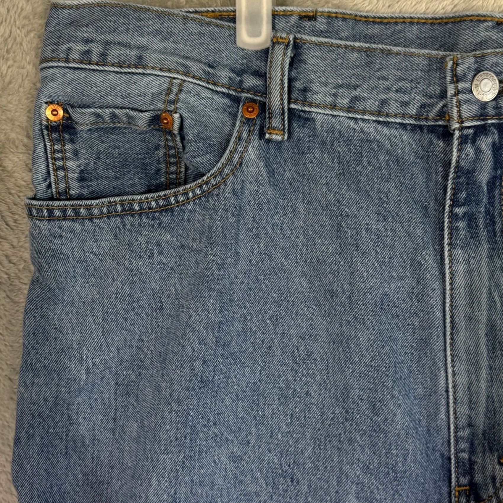 Levi's VINTAGE Levi’s 550 Jeans Men 44x29 Relaxed Straight Blue Denim Medium Wash Size US 44 / EU 60 - 3 Thumbnail