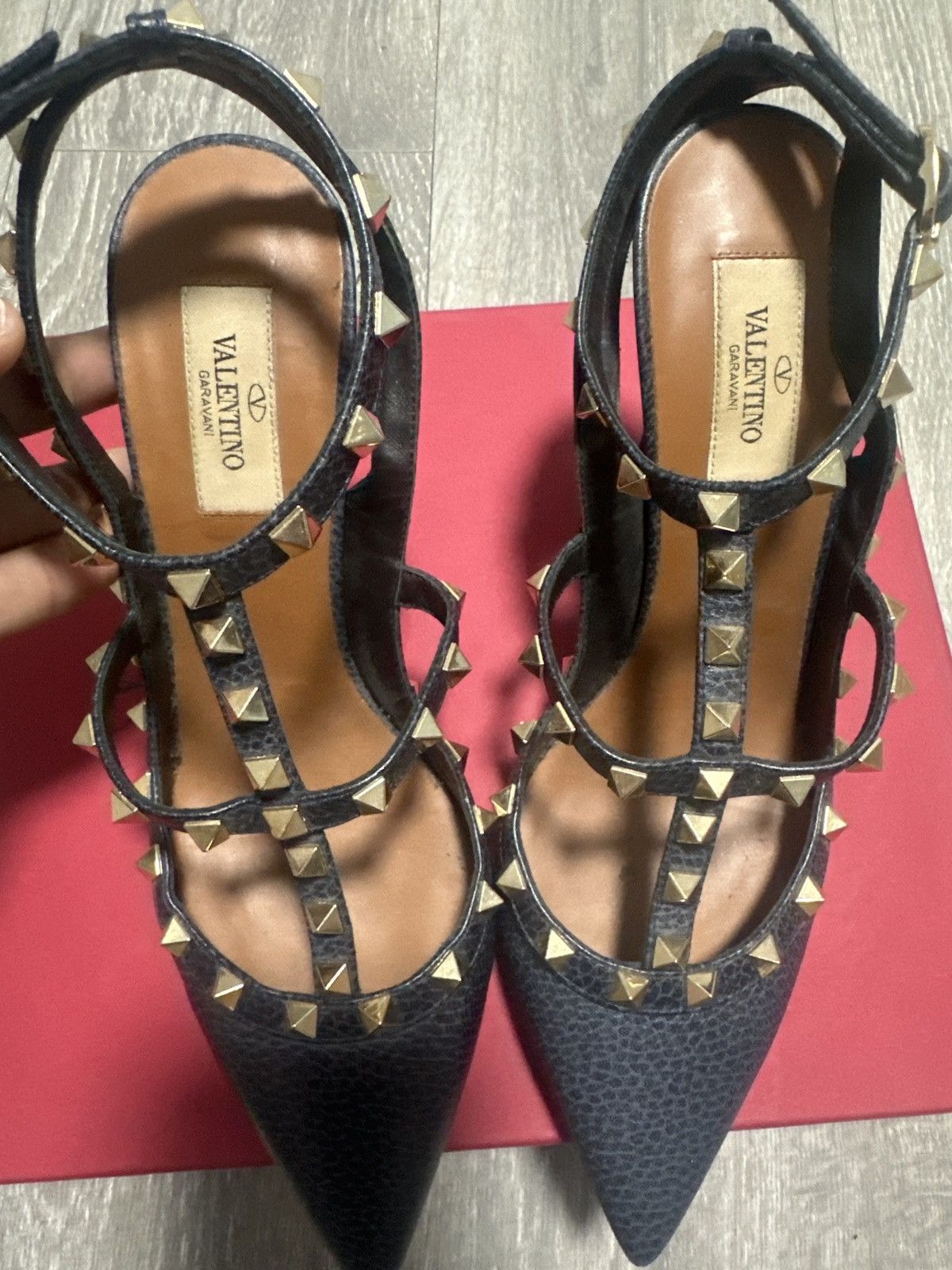 Valentino Valentino Size US 9 / IT 39 - 2 Thumbnail