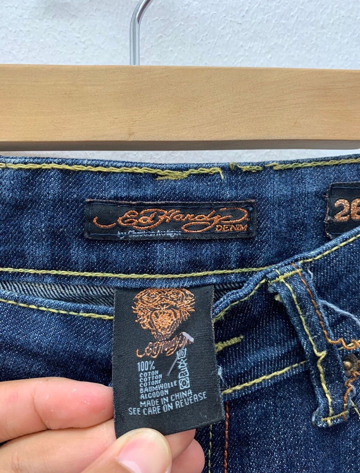 Christian Audigier × Ed Hardy Ed Hardy Jeans Embroided Skull Flora Size US 30 / EU 46 - 8 Thumbnail