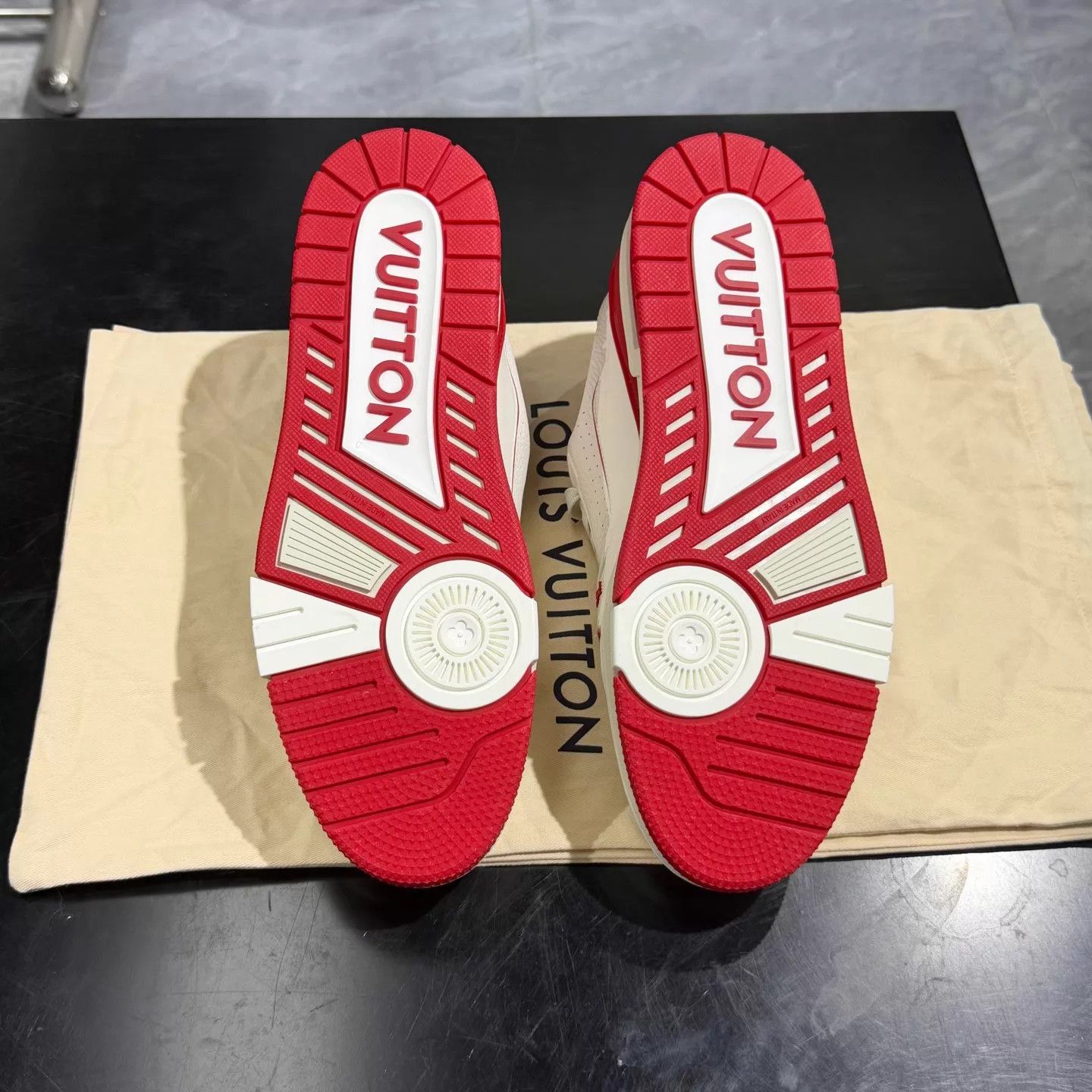 Louis Vuitton LV Trainer Signature White Red Color Blocked UK10 Size US 11 / EU 44 - 4 Thumbnail