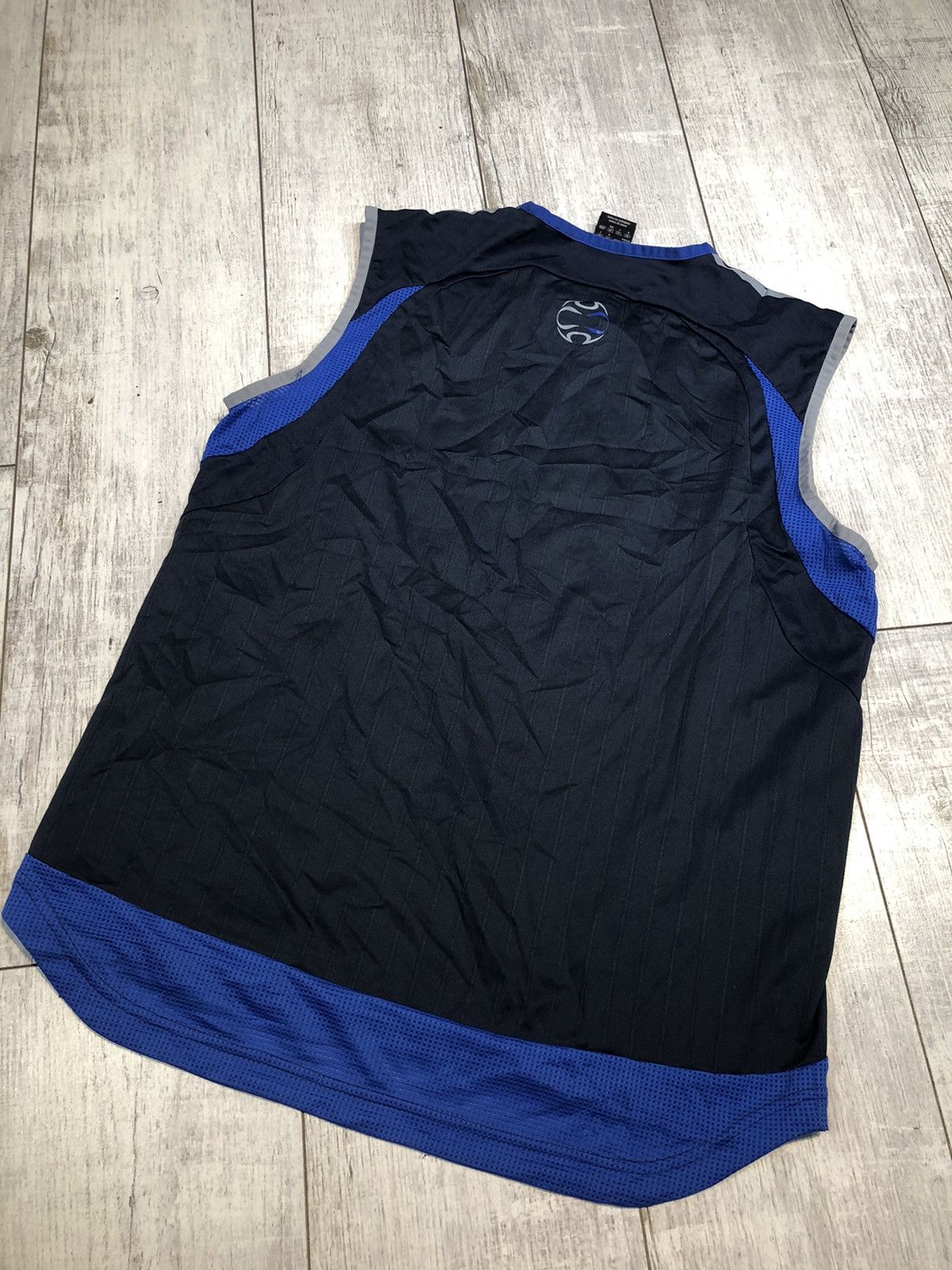 Chelsea Soccer Vintage jersey Soccer Chelsea 2006 training Size US L / EU 52-54 / 3 - 7 Thumbnail
