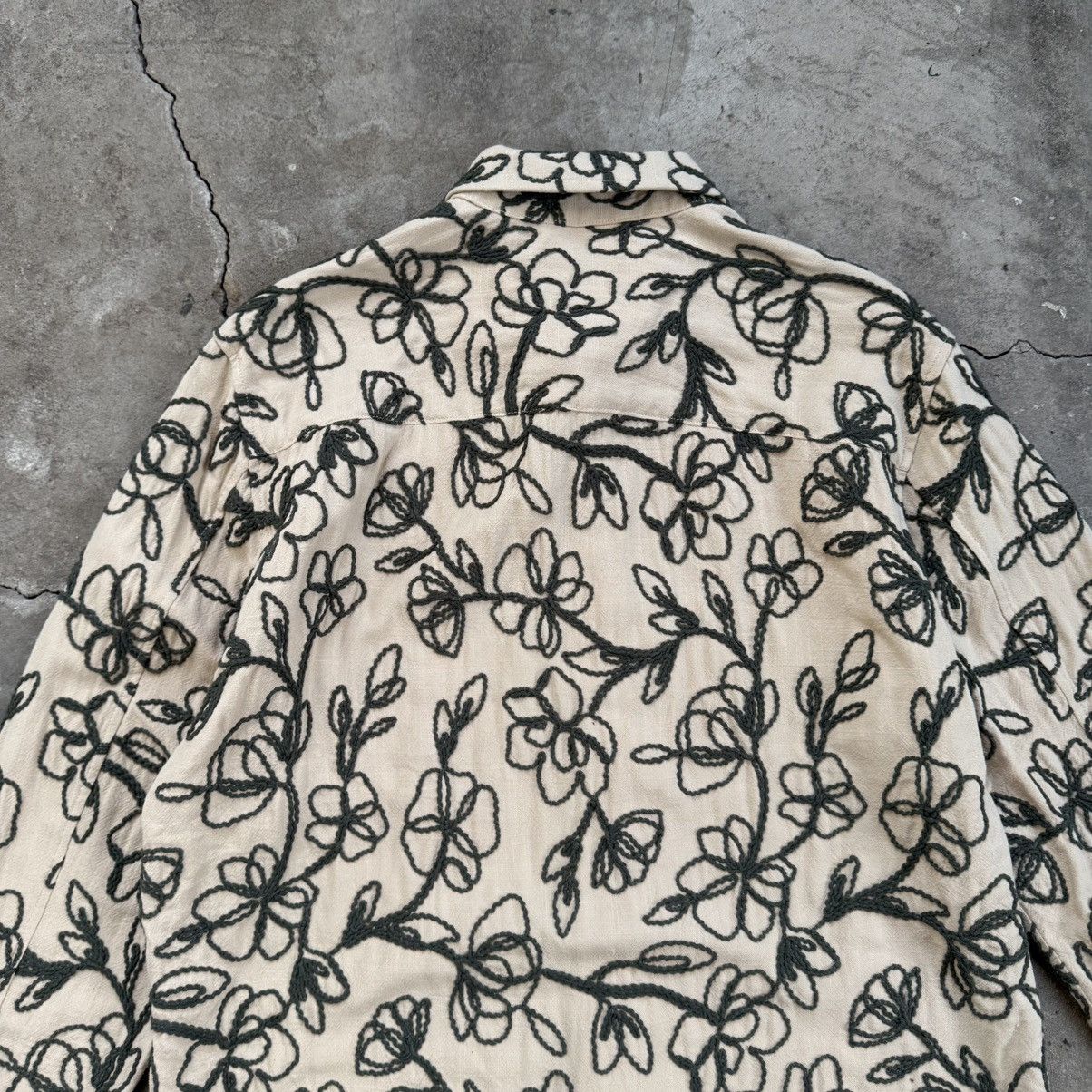 ONLY & SONS Only & Sons Knited Flowers Button Up Shirt Jacquemus Size US L / EU 52-54 / 3 - 5 Thumbnail