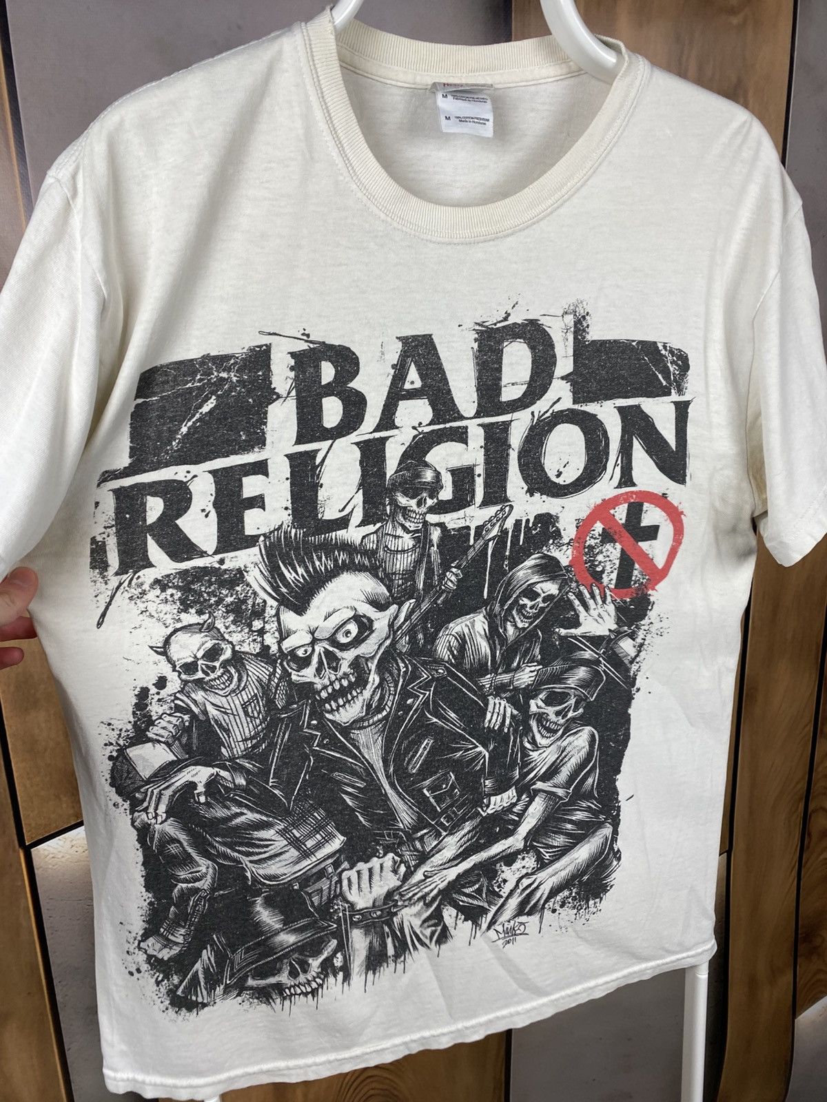 Band Tees 💀Vintage 2011 T-Shirt Bad Religion Rock Band Tour VTG Tee💀 Size US M / EU 48-50 / 2 - 3 Thumbnail
