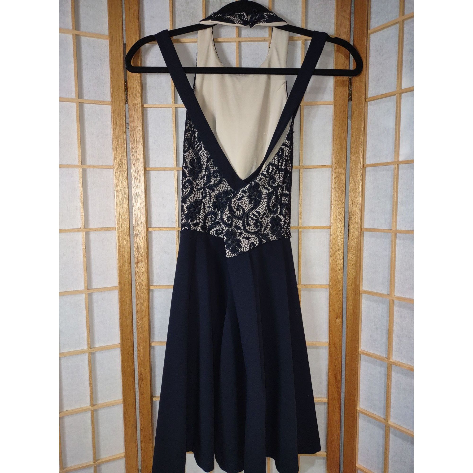 Other TeezeMe Sz 1/2 Lace Halter Dress Size XS / US 0-2 / IT 36-38 - 6 Thumbnail