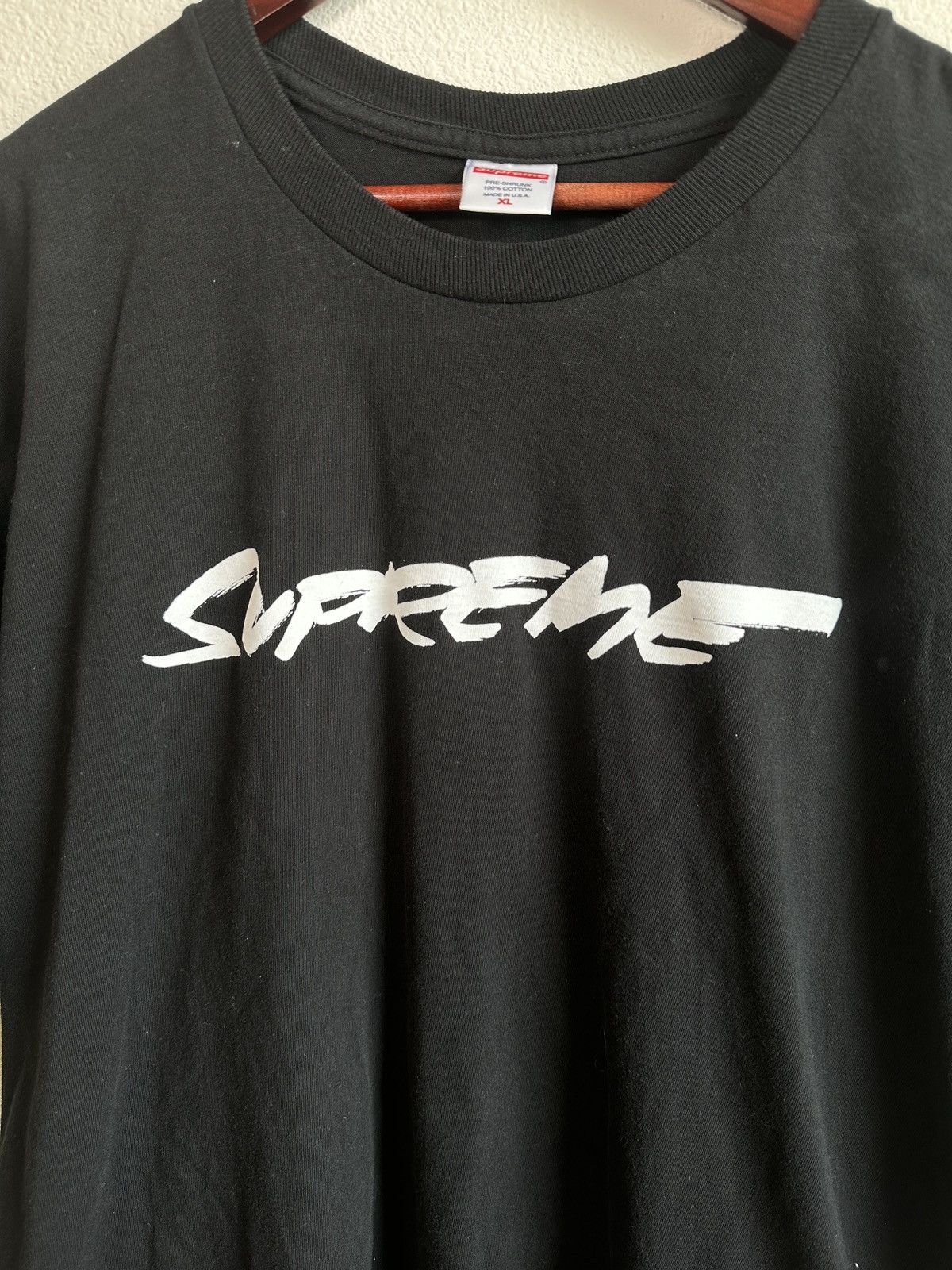 Supreme Supreme Futura Logo Tee Size US XL / EU 56 / 4 - 4 Thumbnail