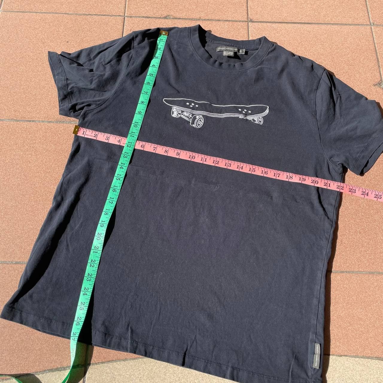 FCUK ⭐️SALE⭐️ [XL] FRENCH CONNECTION FCUK SKAREBOARD TSHIRT Size US XL / EU 56 / 4 - 3 Thumbnail