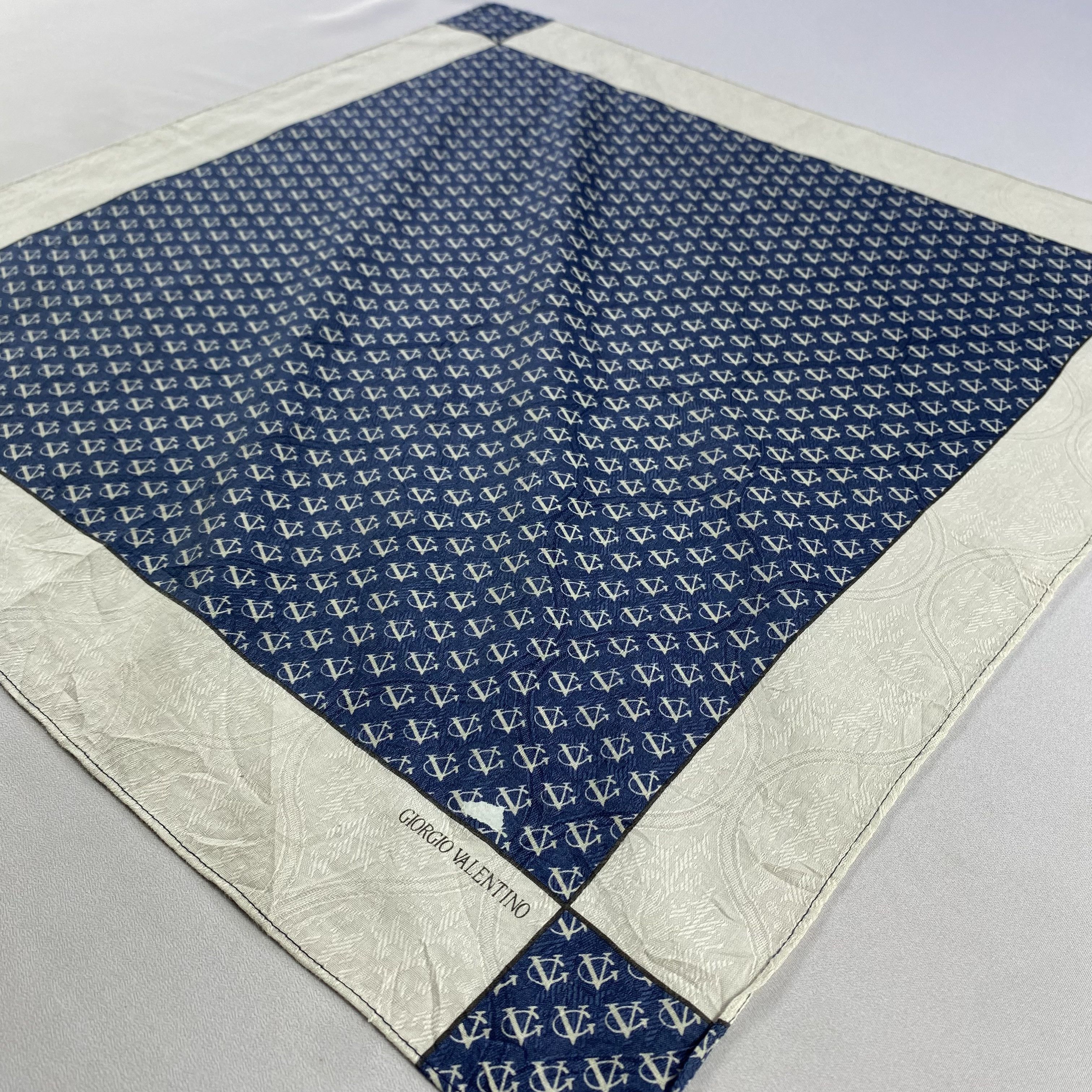 Valentino × Vintage Valentino Bandana/ Handkerchief / Neckerchief Size ONE SIZE - 2 Thumbnail