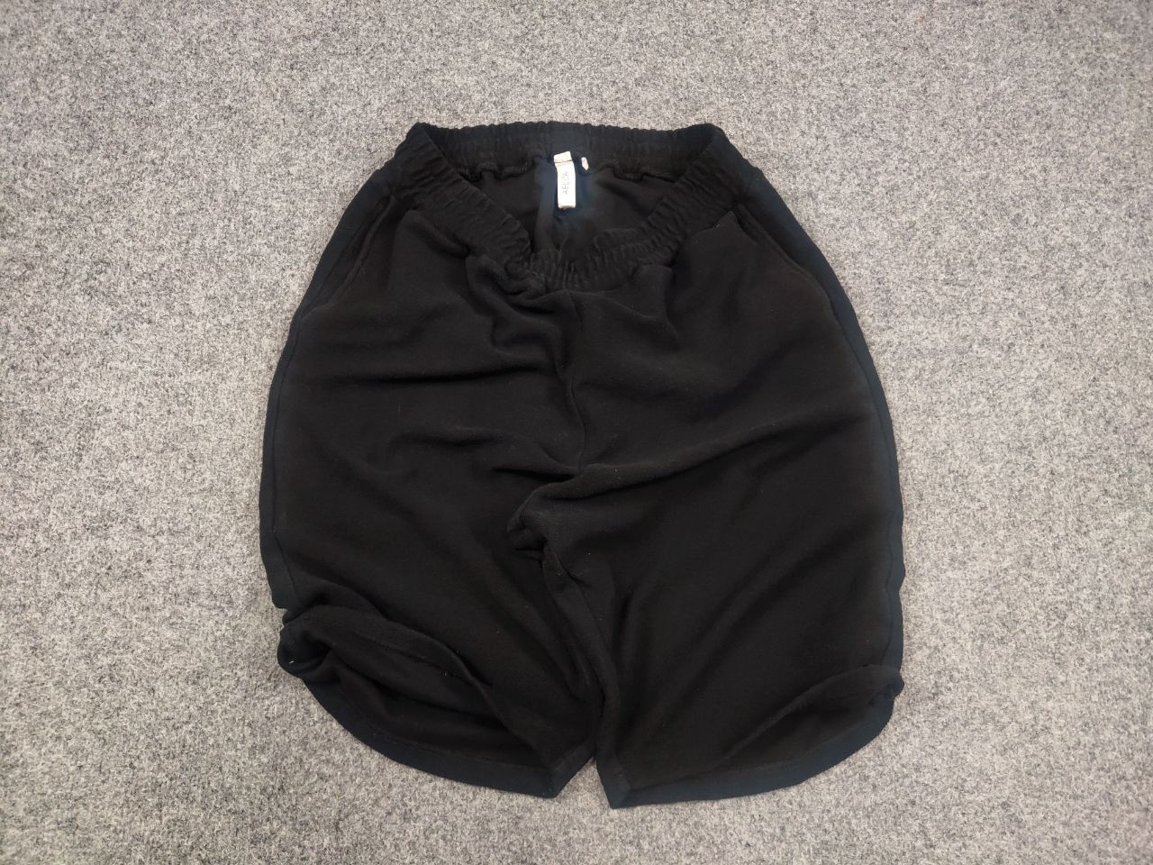 Other AELIZA studio Design unique Black Baggy inside out shorts Size US 32 / EU 48 - 2 Thumbnail