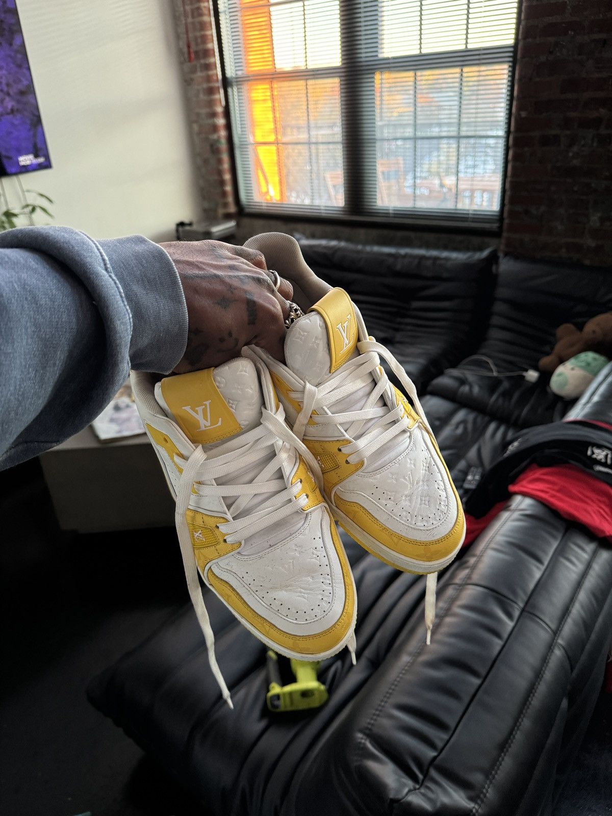 Louis Vuitton LV Trainer Size US 10 / EU 43 - 2 Thumbnail