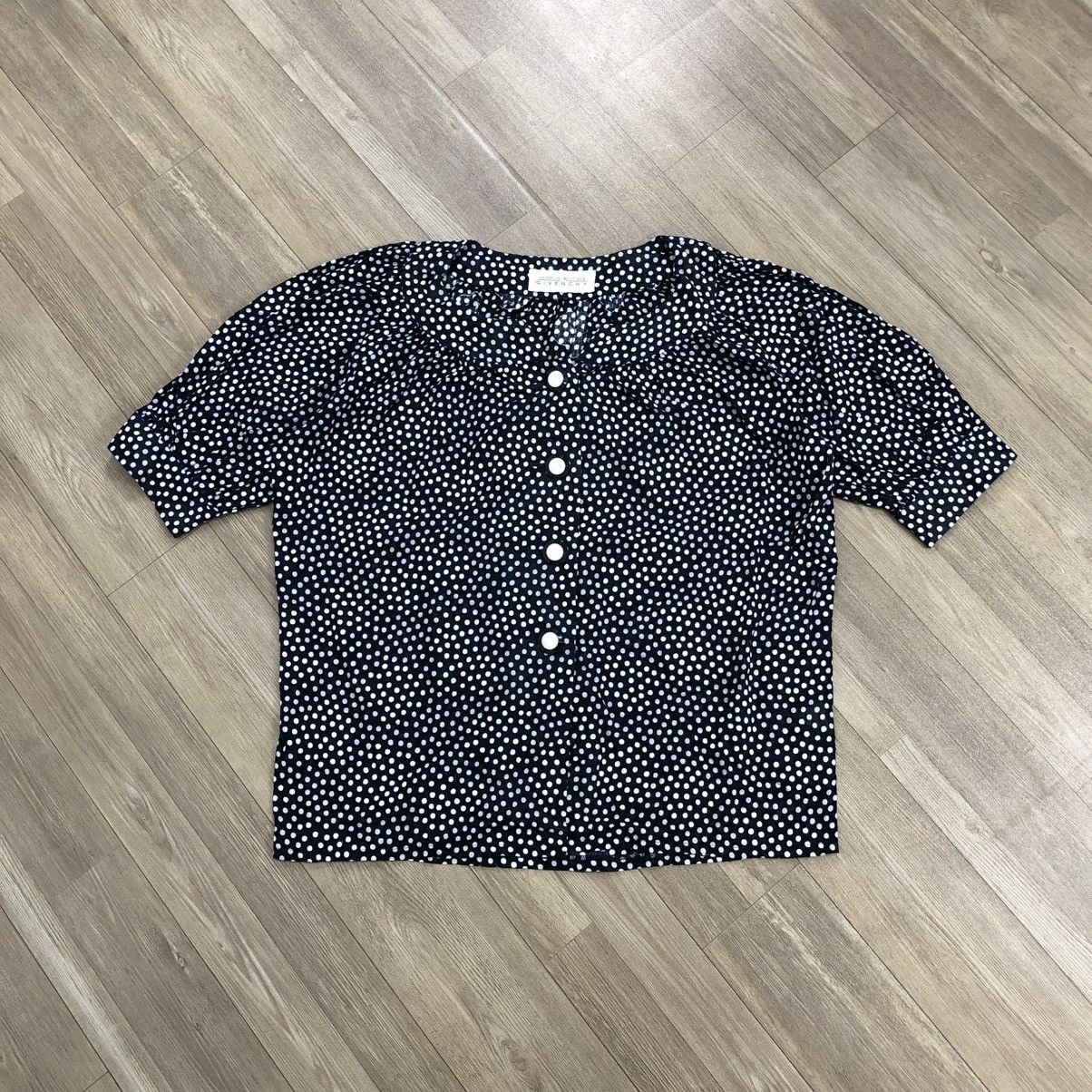 Givenchy × Vintage Vintage Givenchy Nouvelle Boutique Polkadot Button Up Shirt Size M / US 6-8 / IT 42-44 - 1 Thumbnail