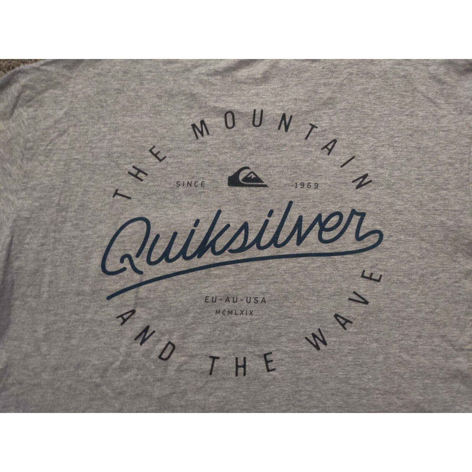 Quiksilver Quiksilver Shirt Adult Mens Large Gray The Mountain The Wave Size US L / EU 52-54 / 3 - 6 Thumbnail