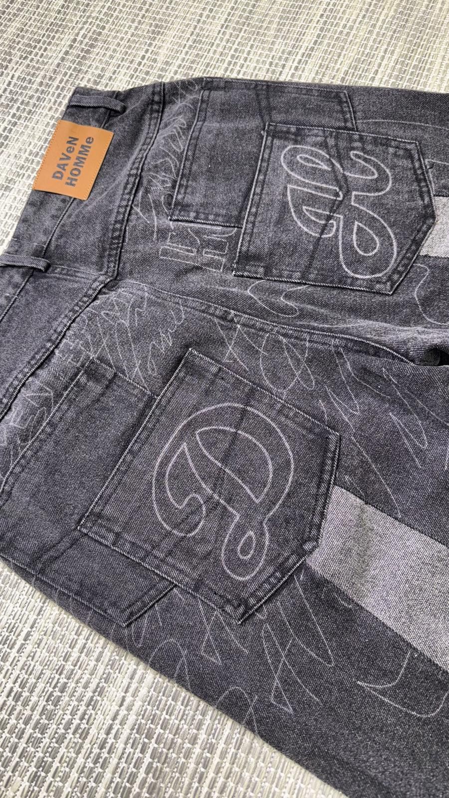 Daven Homme Graffiti Denim Pants