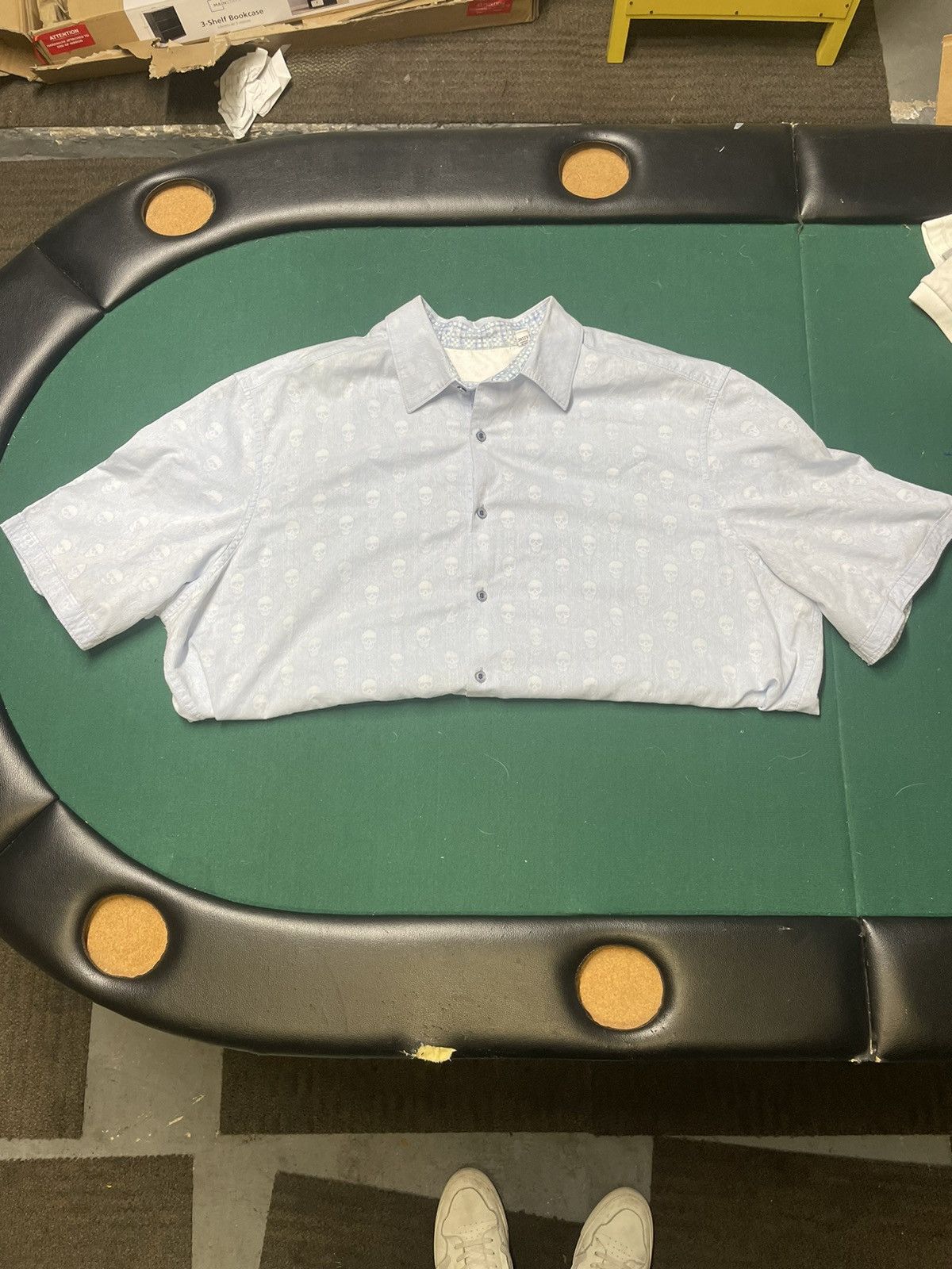 Robert Graham Robert Graham Light Blue Skull Pattern Button-Up (2XLT) Size US XXL / EU 58 / 5 - 1 Thumbnail
