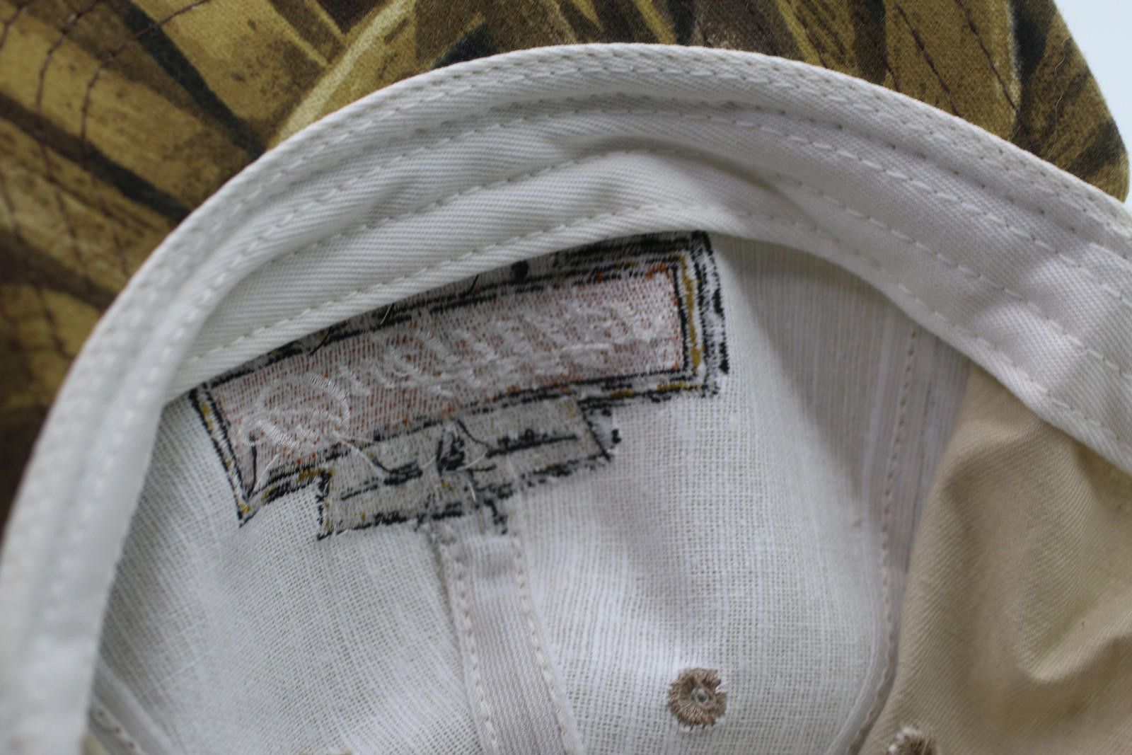 Other Vintage hunting Outfitters Flyshop Mesh Trucker Hat & Tan Size ONE SIZE - 6 Thumbnail