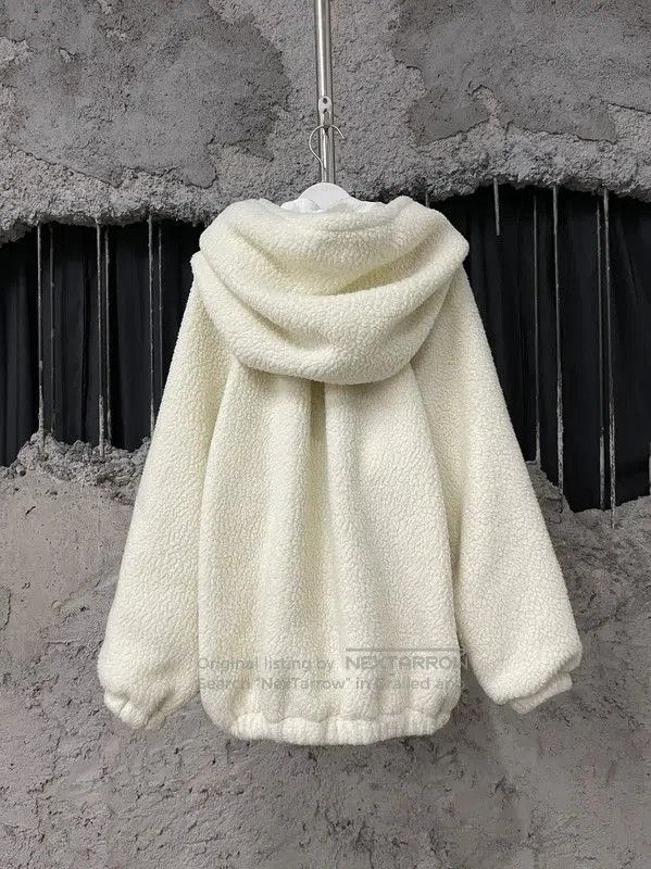 Miu Miu Miu Miu Women's Winter Beige Jacket . Size XXS / US 00 / IT 34 - 2 Thumbnail