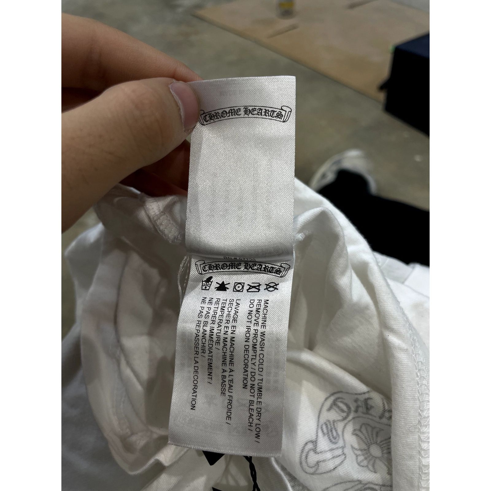 Chrome Hearts Chrome Hearts Tee White Multi Logo Used Small Size US S / EU 44-46 / 1 - 5 Thumbnail