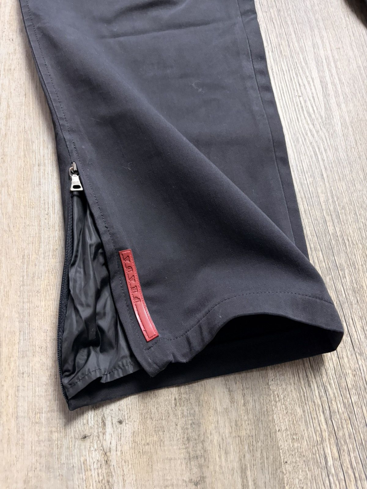 Prada PRADA SPORT NAVY PANTS WITH STRIPE AND ZIP Size US 34 / EU 50 - 4 Thumbnail