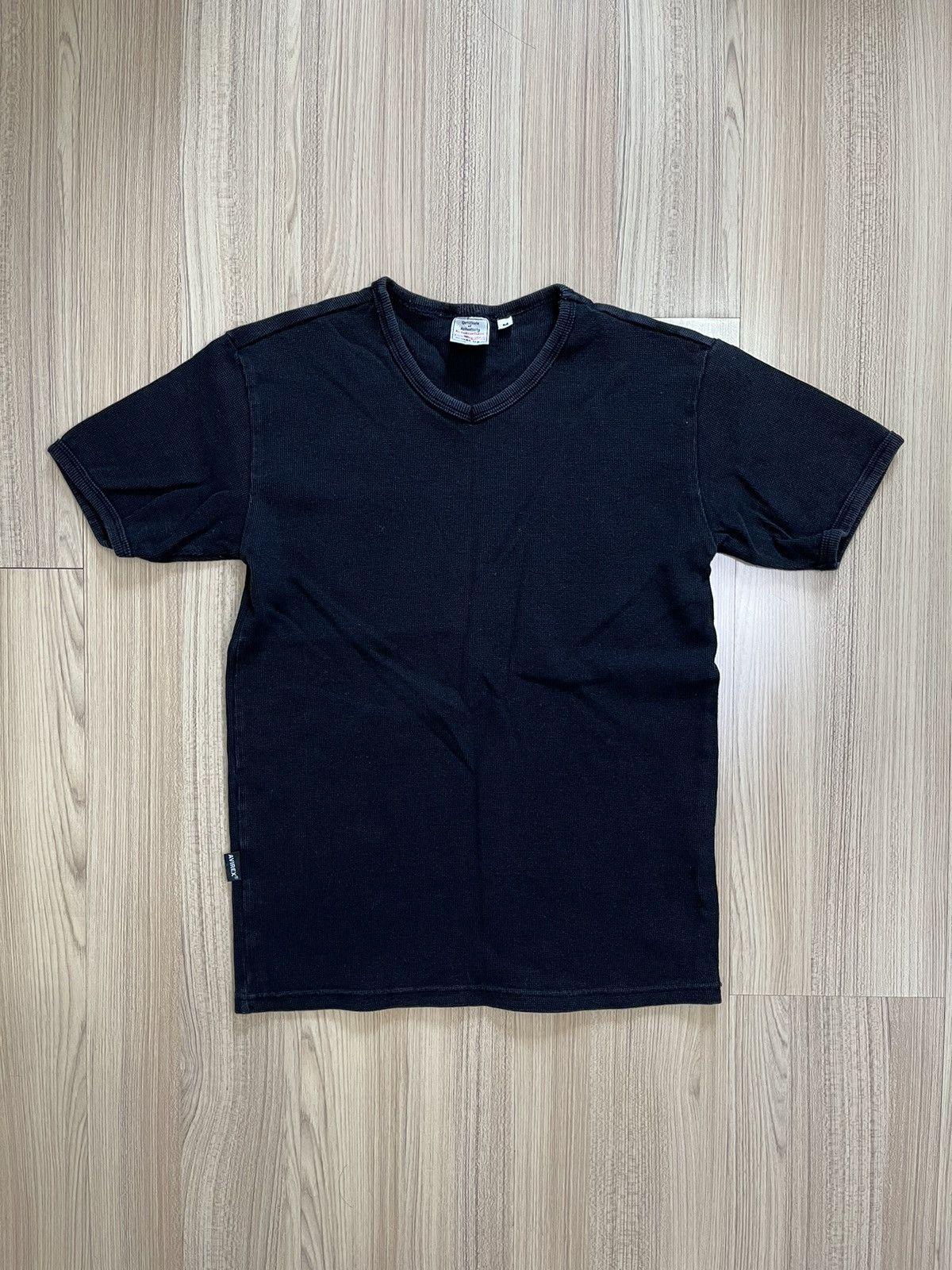Avirex × Designer × Vintage AVIREX Knitted V Neck Tee Size XS / US 0-2 / IT 36-38 - 1 Thumbnail