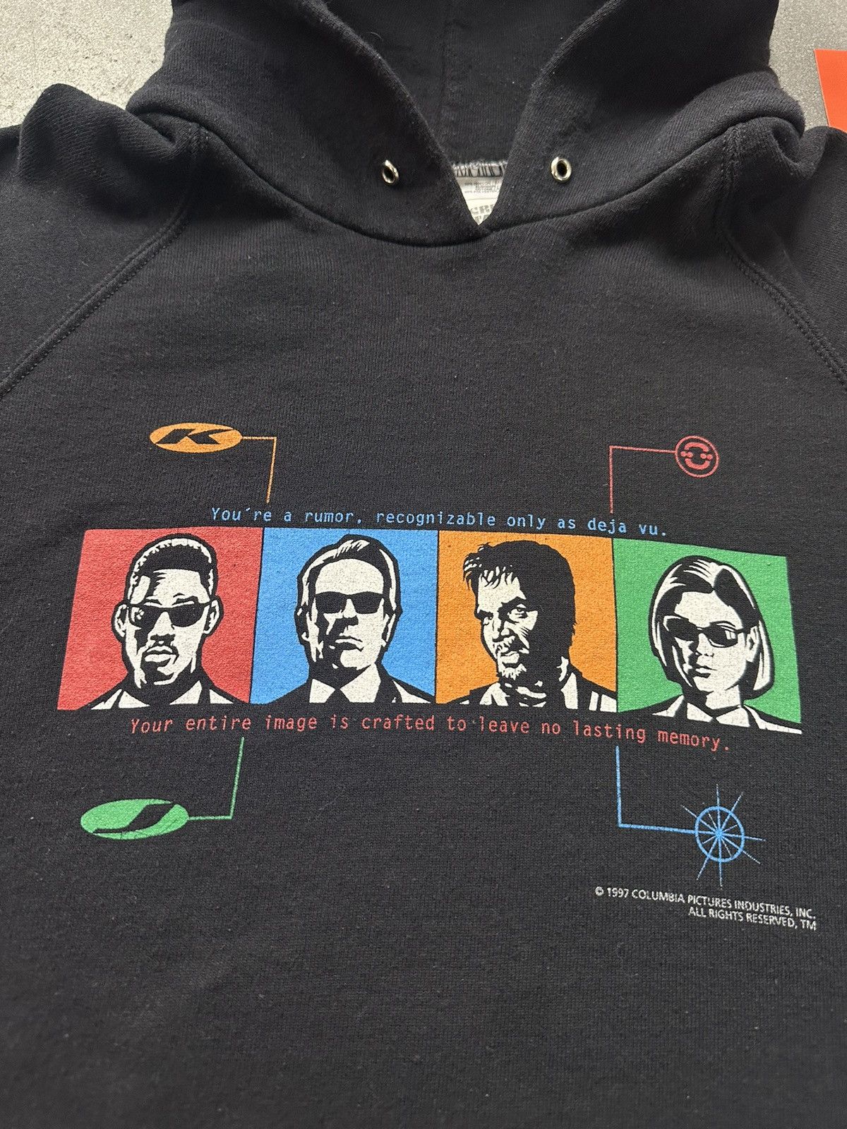 Vintage 1997 Vintage Men In Black Character Line Movie Promo Hoodie Size US XL / EU 56 / 4 - 3 Thumbnail