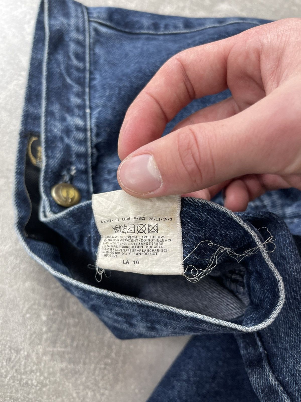 Just Cavalli × Roberto Cavalli Just Cavalli Roberto Cavalli Butterfly Pattern Flared Jeans Size 26" / US 2 / IT 38 - 13 Thumbnail
