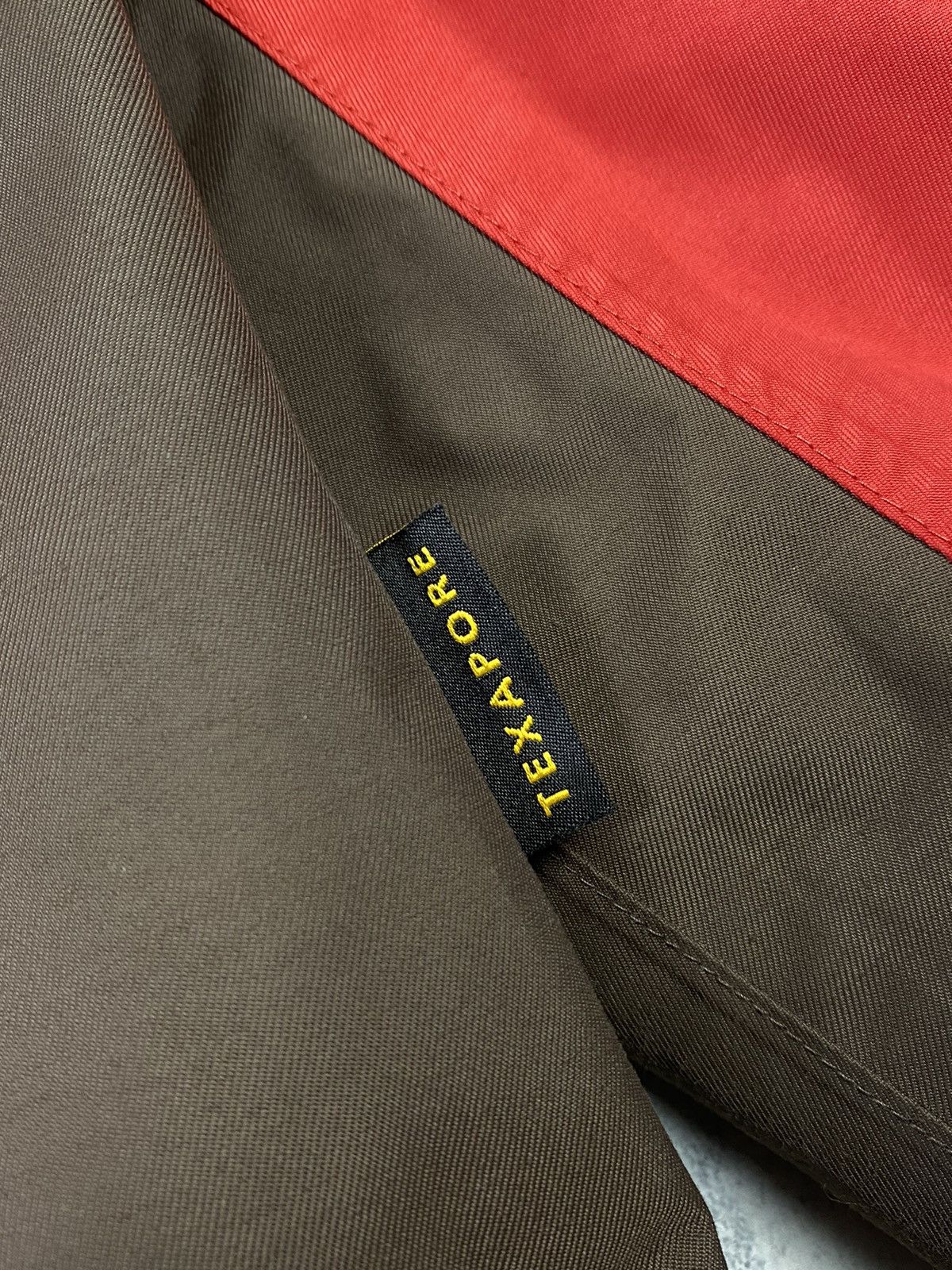 Jack Wolfskin Jack Wolfskin Texapore Outdoor Gorpcore Jacket Red Size XL Size US XL / EU 56 / 4 - 8 Thumbnail