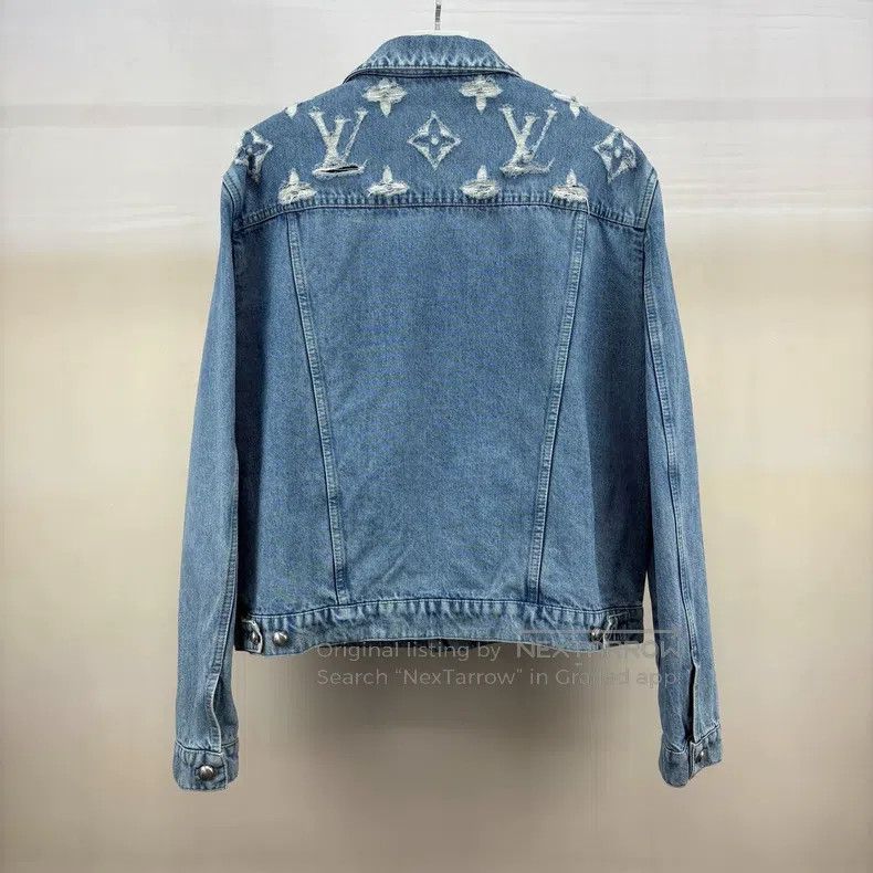 Louis Vuitton Louis Vuitton Blue destruction logo denim jacket Size US XL / EU 56 / 4 - 2 Thumbnail