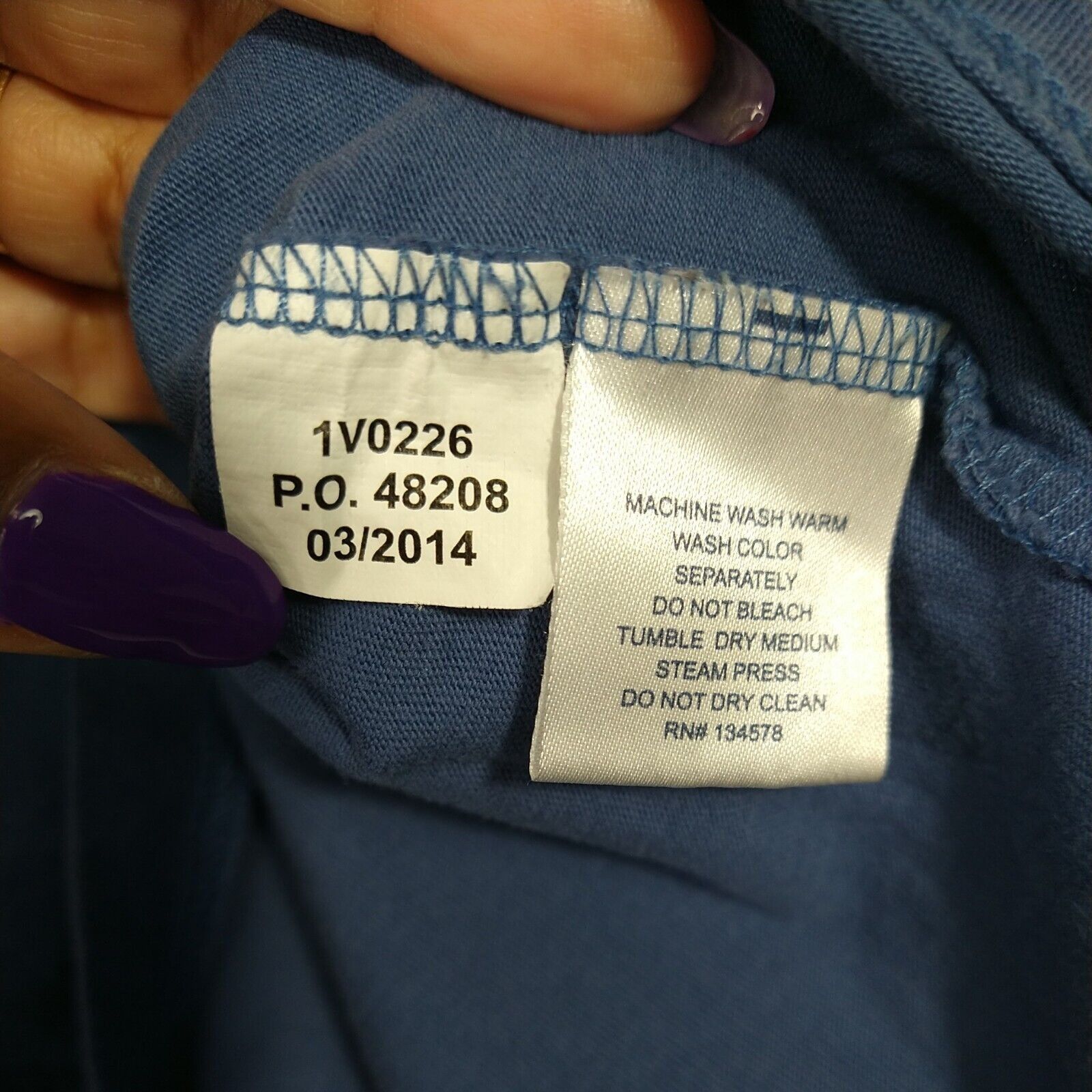 Vineyard Vines Vineyard Vines Hooded Graphic T-shirt Men Size XS Blue Size US XS / EU 42 / 0 - 7 Thumbnail