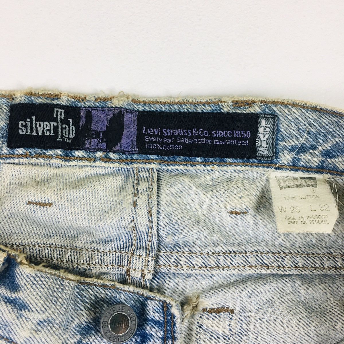Levi's Vintage Levi’s Silver Tab Made In Paraguay Tapered Leg Jeans Size US 29 - 15 Thumbnail