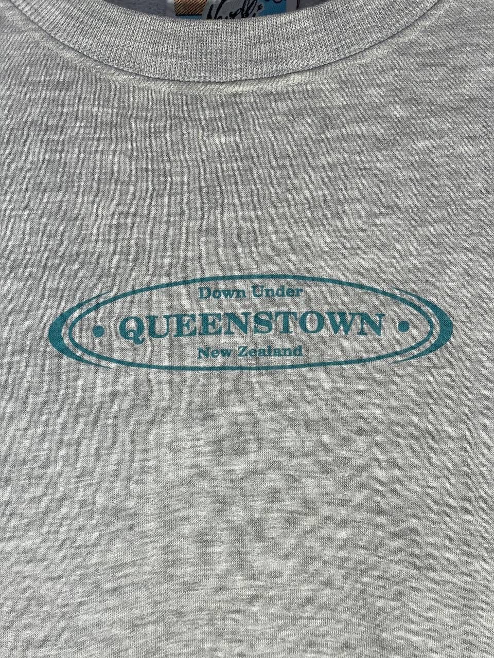Other Vintage 90s queenstown new zealand sweatshirt size 2XL Size US XXL / EU 58 / 5 - 5 Thumbnail