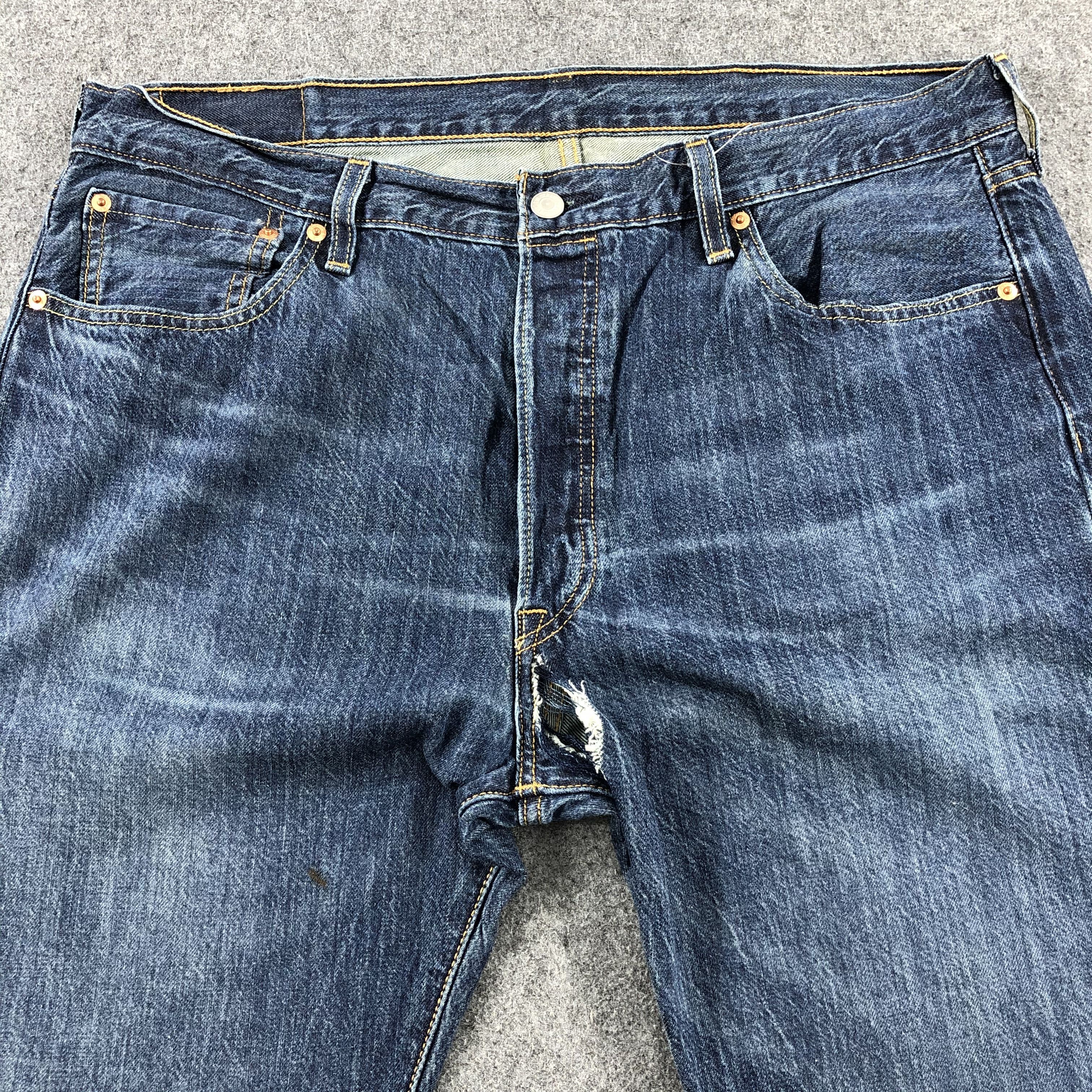 Levi's × Vintage Vintage Blue Wash Levis 501 Jeans-JM1739 Size US 37 - 3 Thumbnail