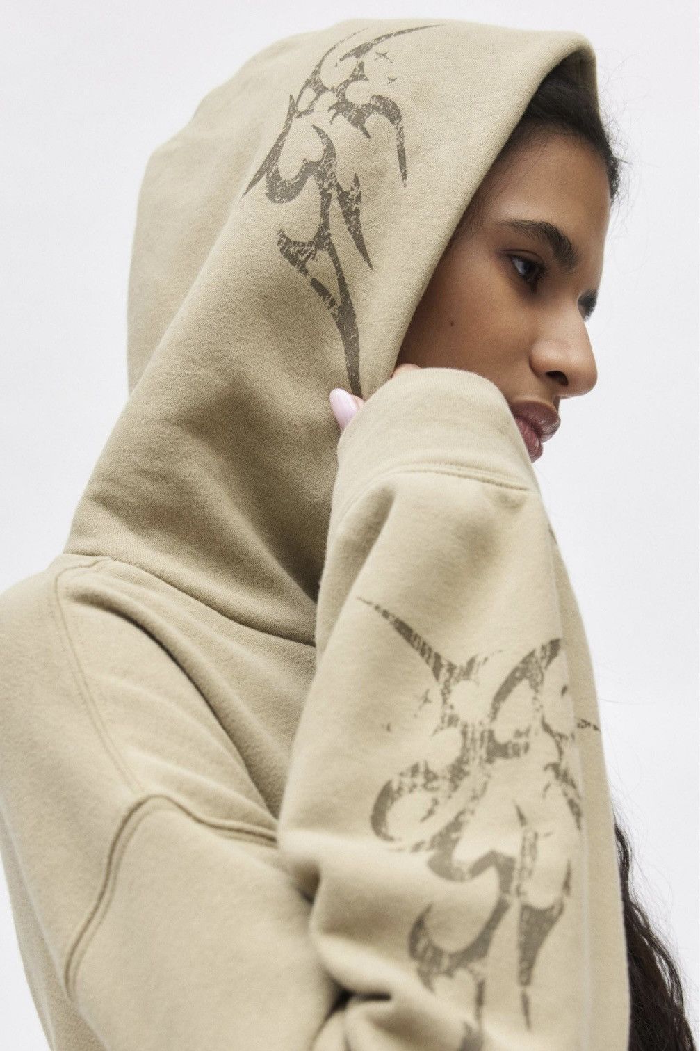 Urban Outfitters Out From Under ‘Ryan’ Graphic Hoodie Sweatshirt Size M / US 6-8 / IT 42-44 - 1 Thumbnail