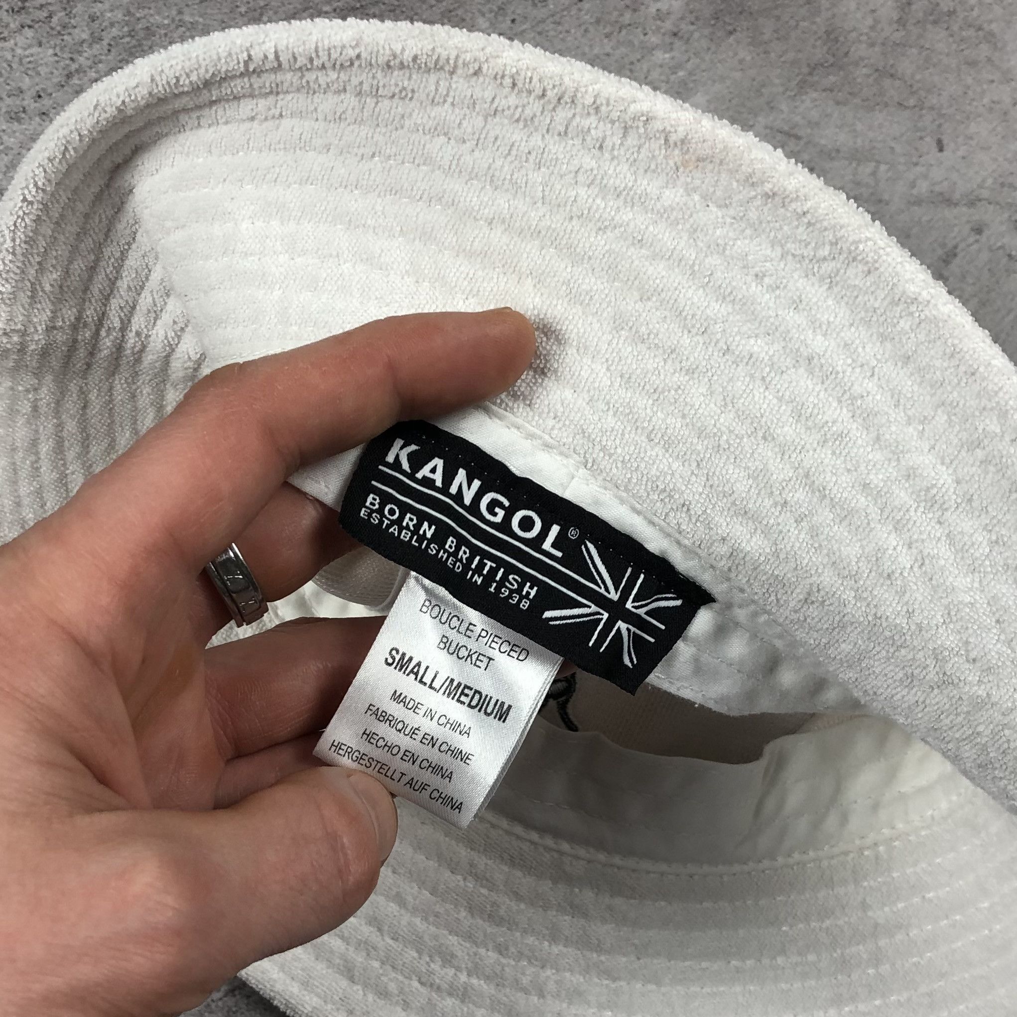 Kangol Kangol Terry Boucle Pieced Bucket Hat Size ONE SIZE - 9 Thumbnail