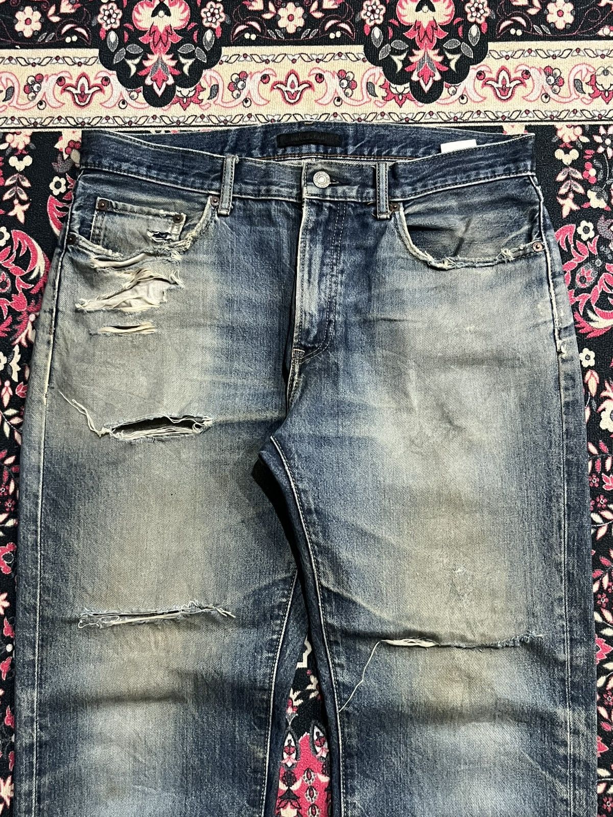 Undercover × Uniqlo Vintage Uniqlo Blue Faded Washed Trashed Straight Leg Jeans Size US 32 / EU 48 - 4 Thumbnail